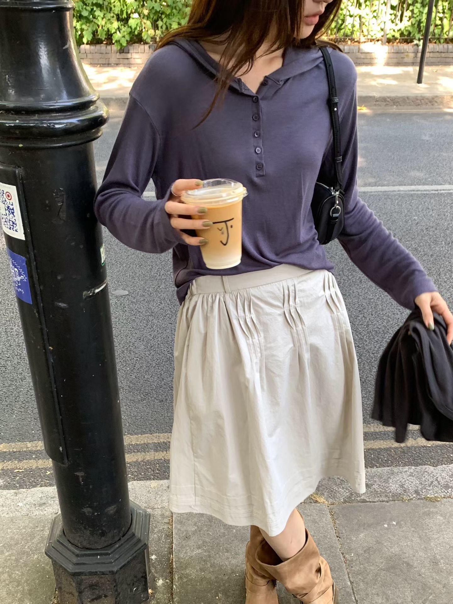 VE26103 Lamb hoodie Tee