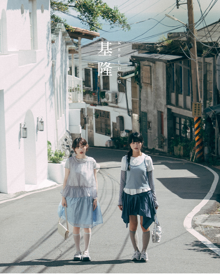 Color-blocked ruffled polka dot sheer mesh top - Blue Size S/M【01099907】in stock+pre-order