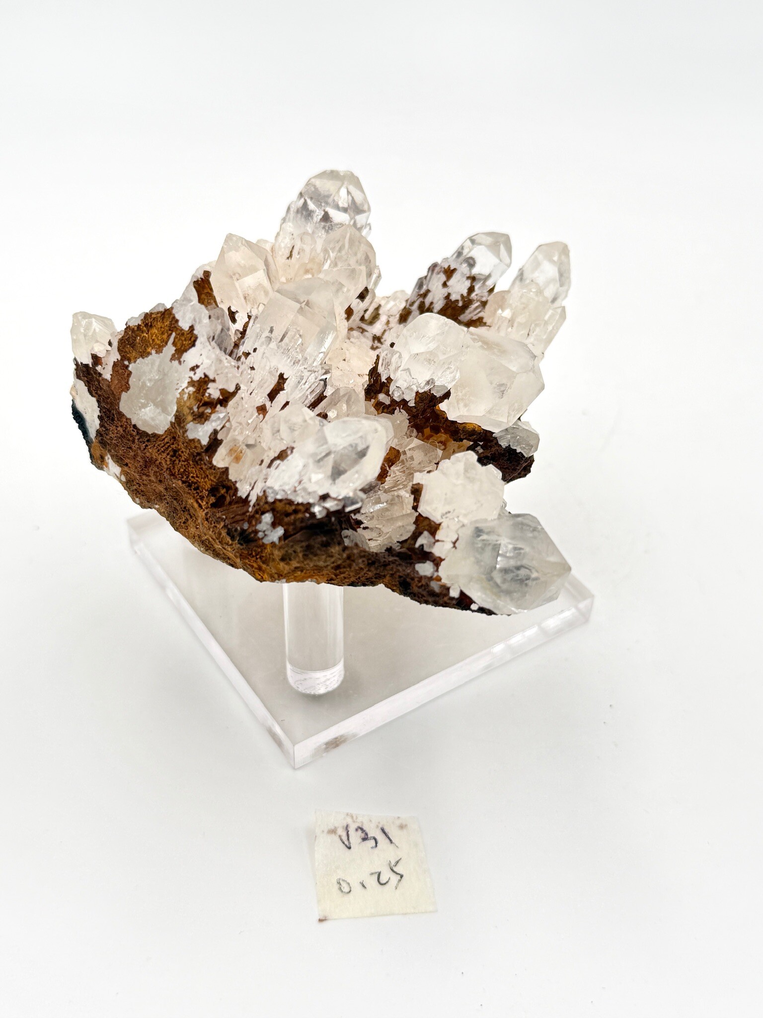 DP087 V31 水晶簇 0.25kg