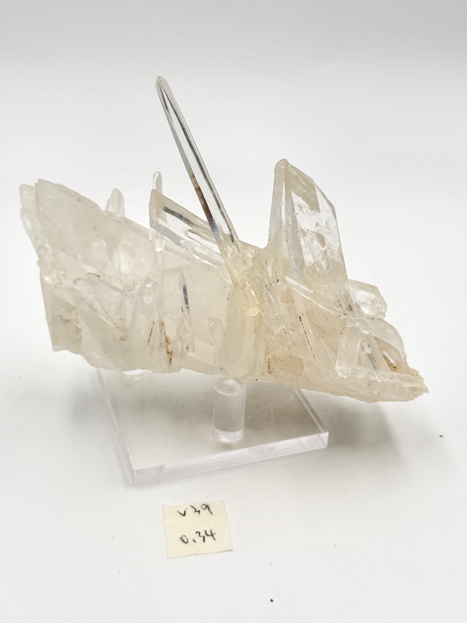 DP095 V39 水晶簇 0.34kg