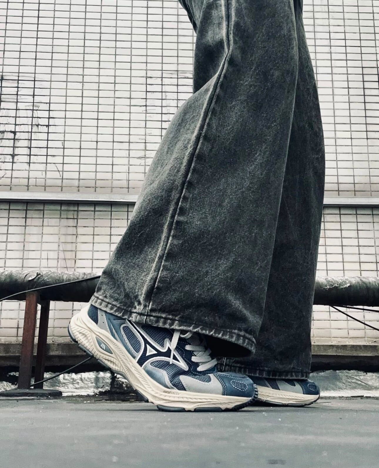 [預訂] Mizuno Racer S Blue