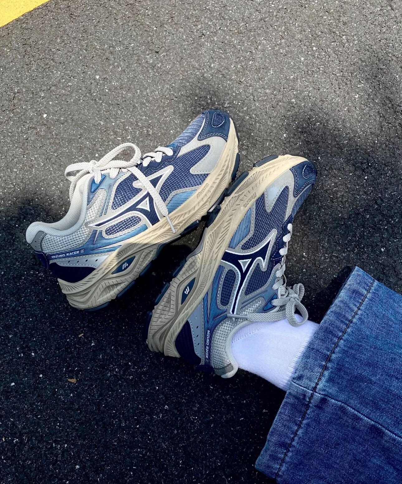 [預訂] Mizuno Racer S Blue