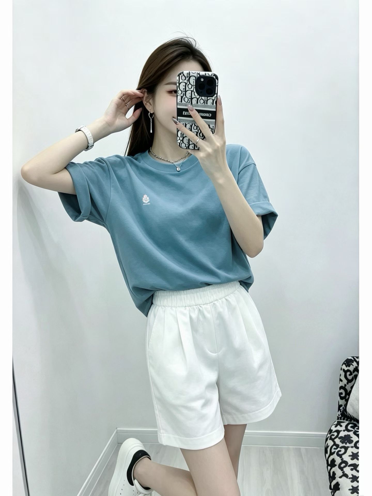Prada 淺藍色 刺繡Logo basic tee 男女可穿