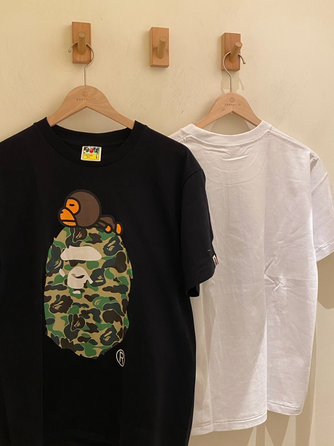 BAPE 趴姿 Milo 迷彩大頭短 T