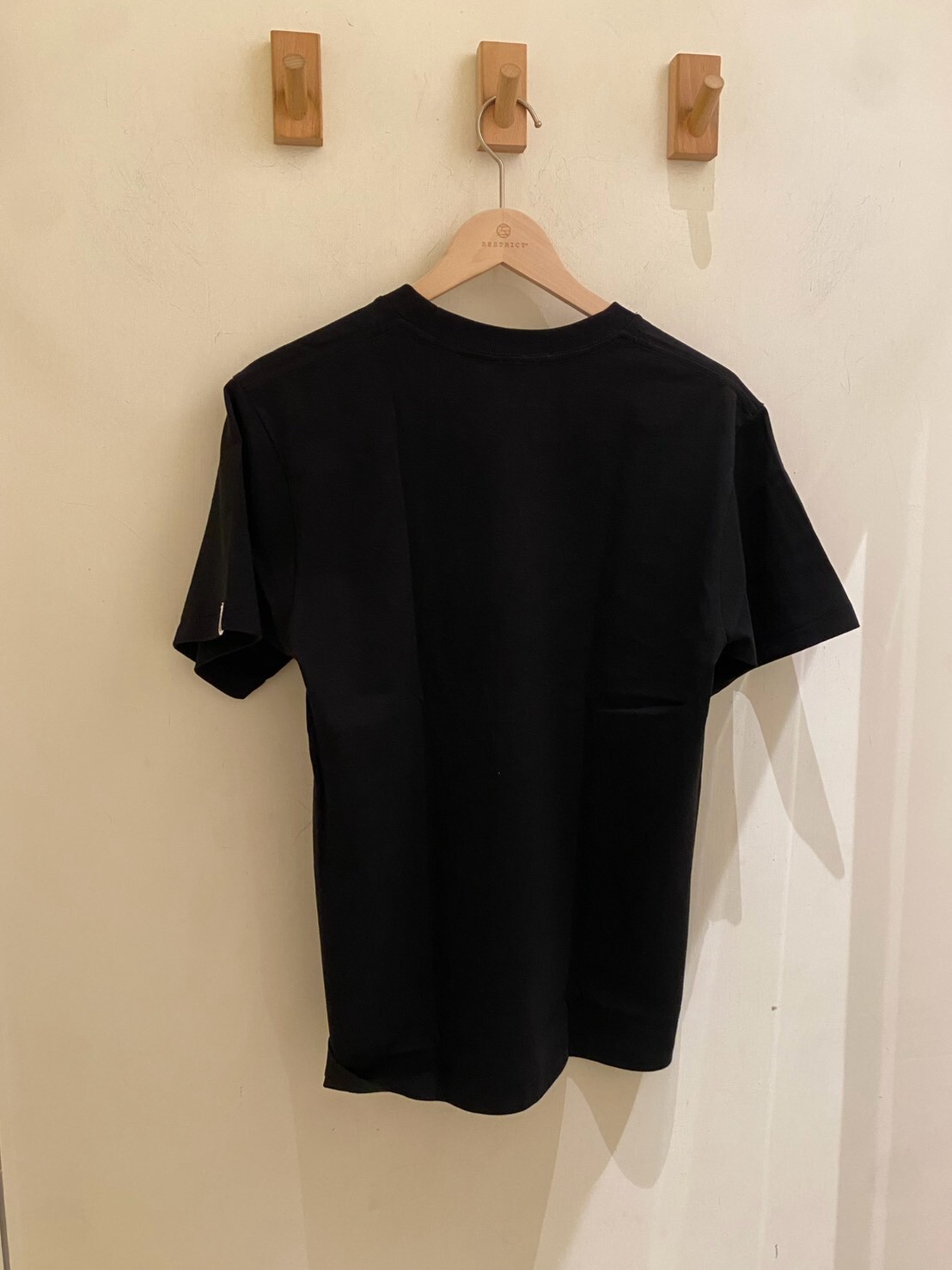 BAPE 經典刺繡小猿人頭短 T