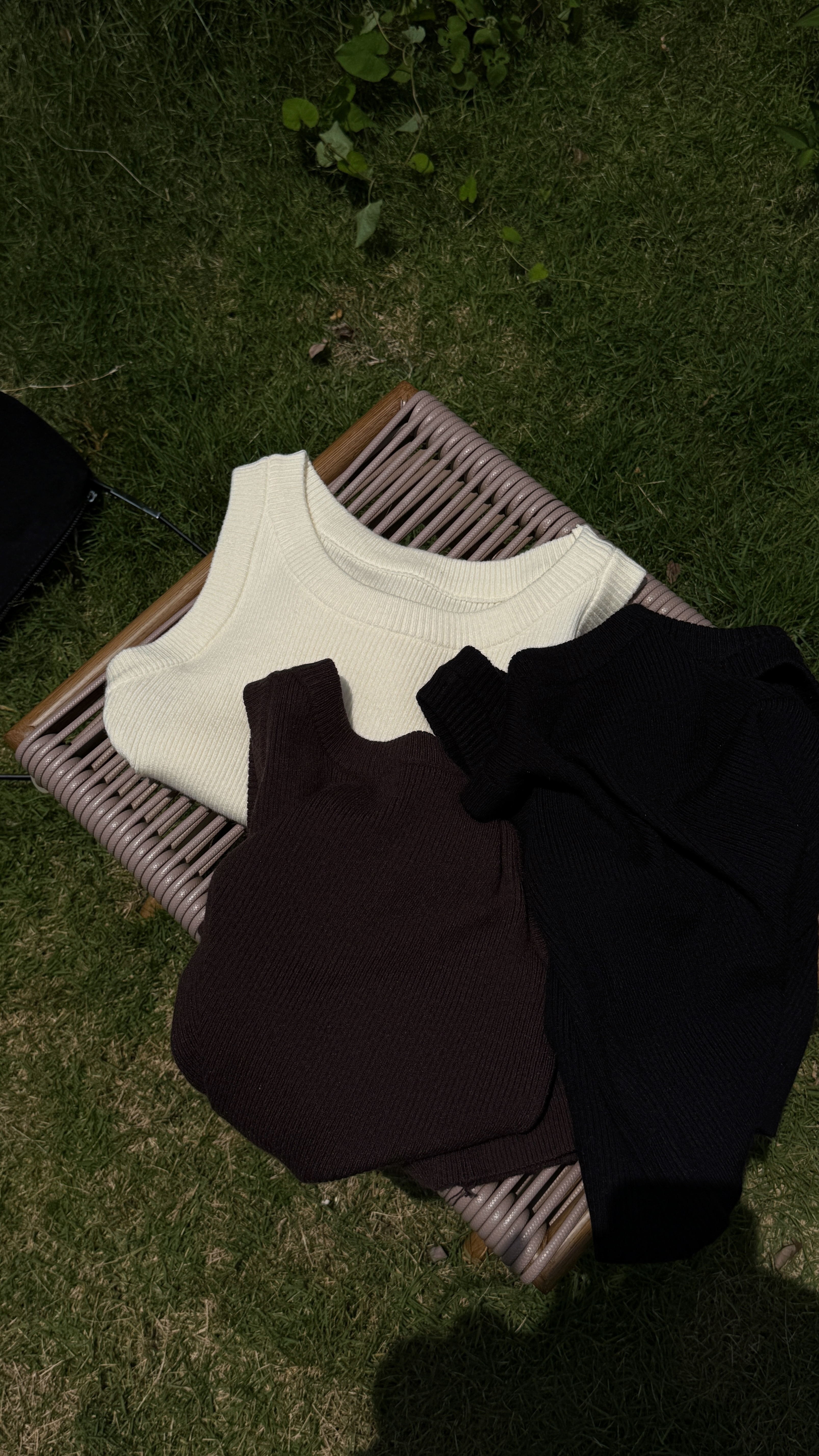 秋色安迪絨百搭無袖上衣 （ 3 colors )