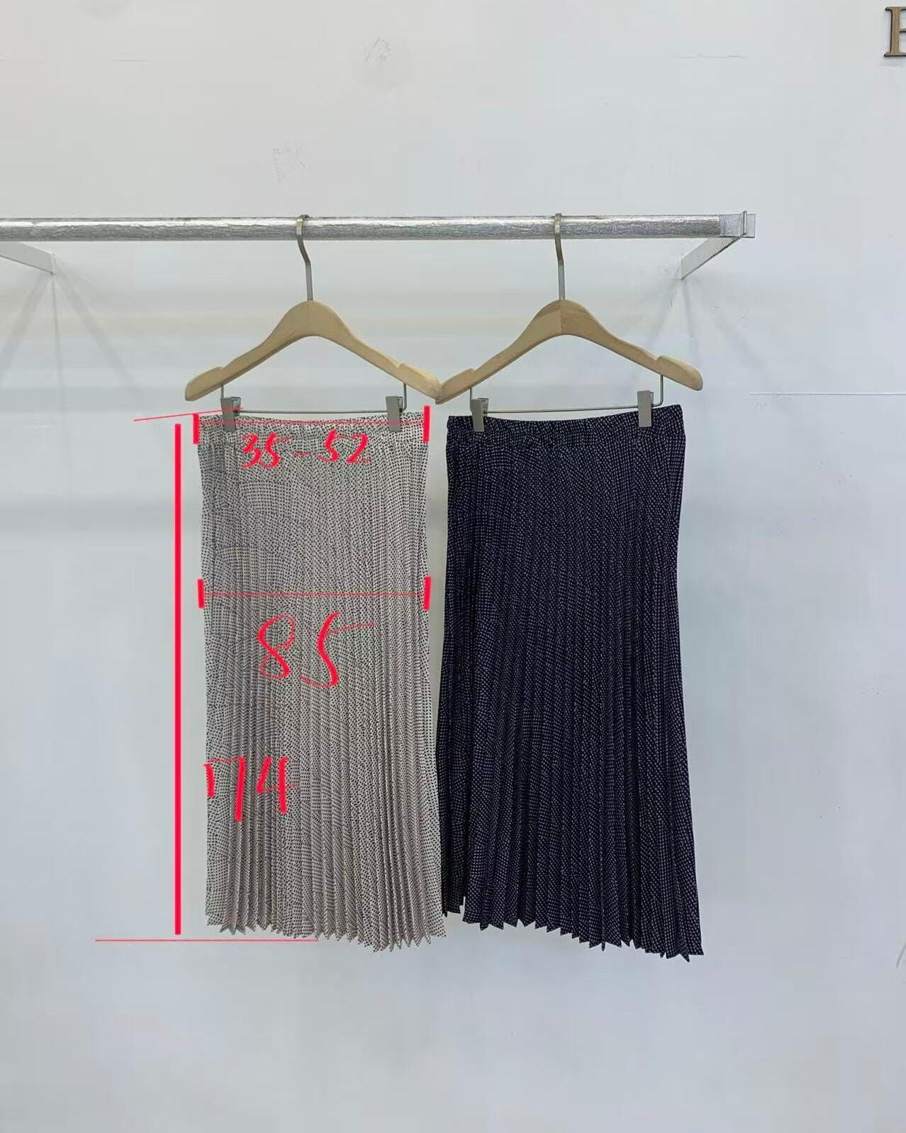 FP7022 菱格壓百褶裙