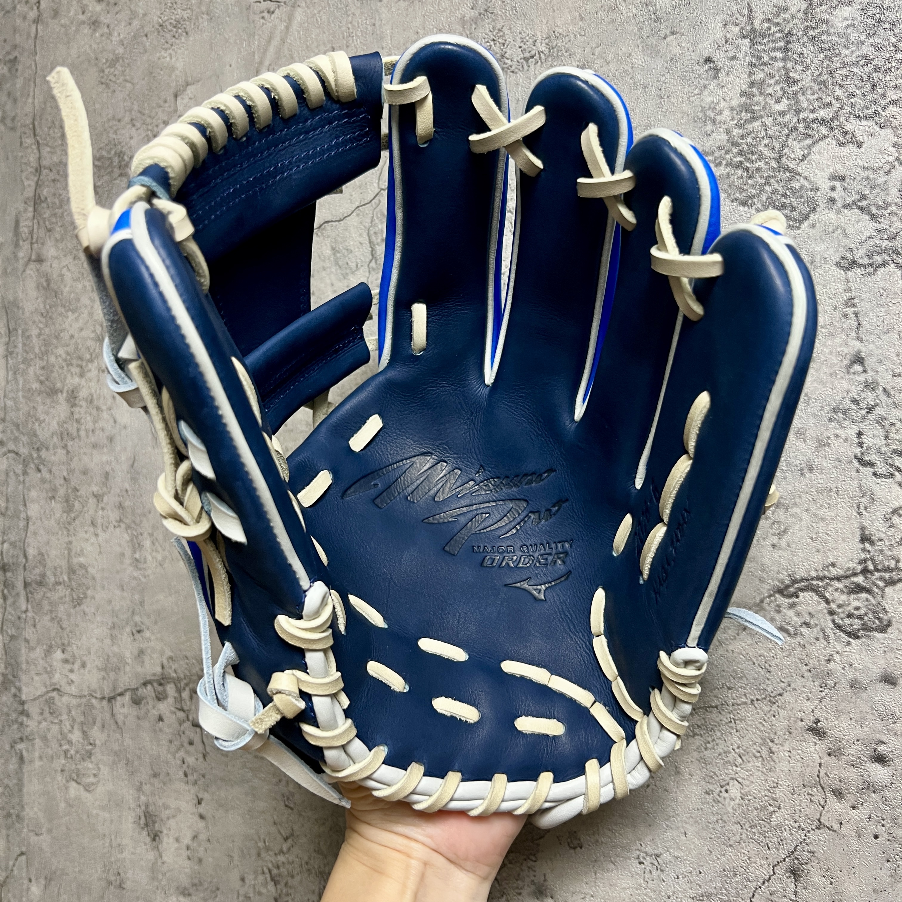 【照片分享】MIZUNO mizuno pro 硬式外野 1AJGH74050 +5mm 投⼿AXI(2)モデル 投⼿型②