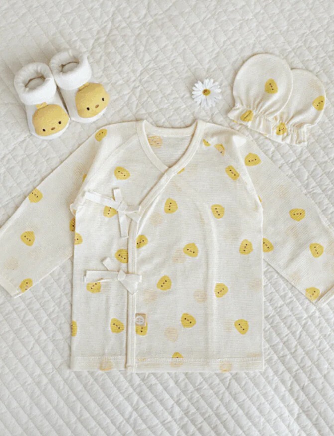【BABY & I】Korea Summer Newborn Wrap Top (Chick) 34x23cm