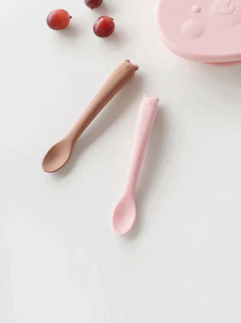 【Bellable】Korea Silicone Feeding Spoon Set (2pcs with Case) [Pink+Brown]