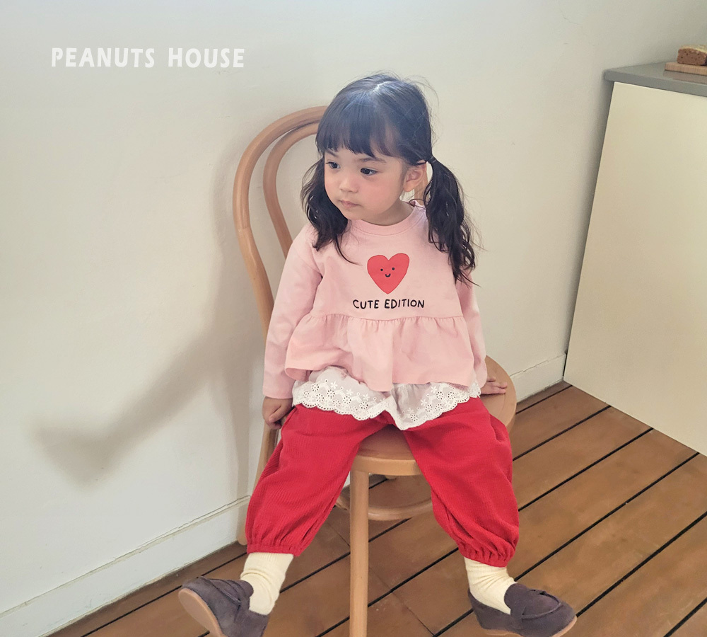 正韓秋PEANUTS 兩色愛心花邊上衣
