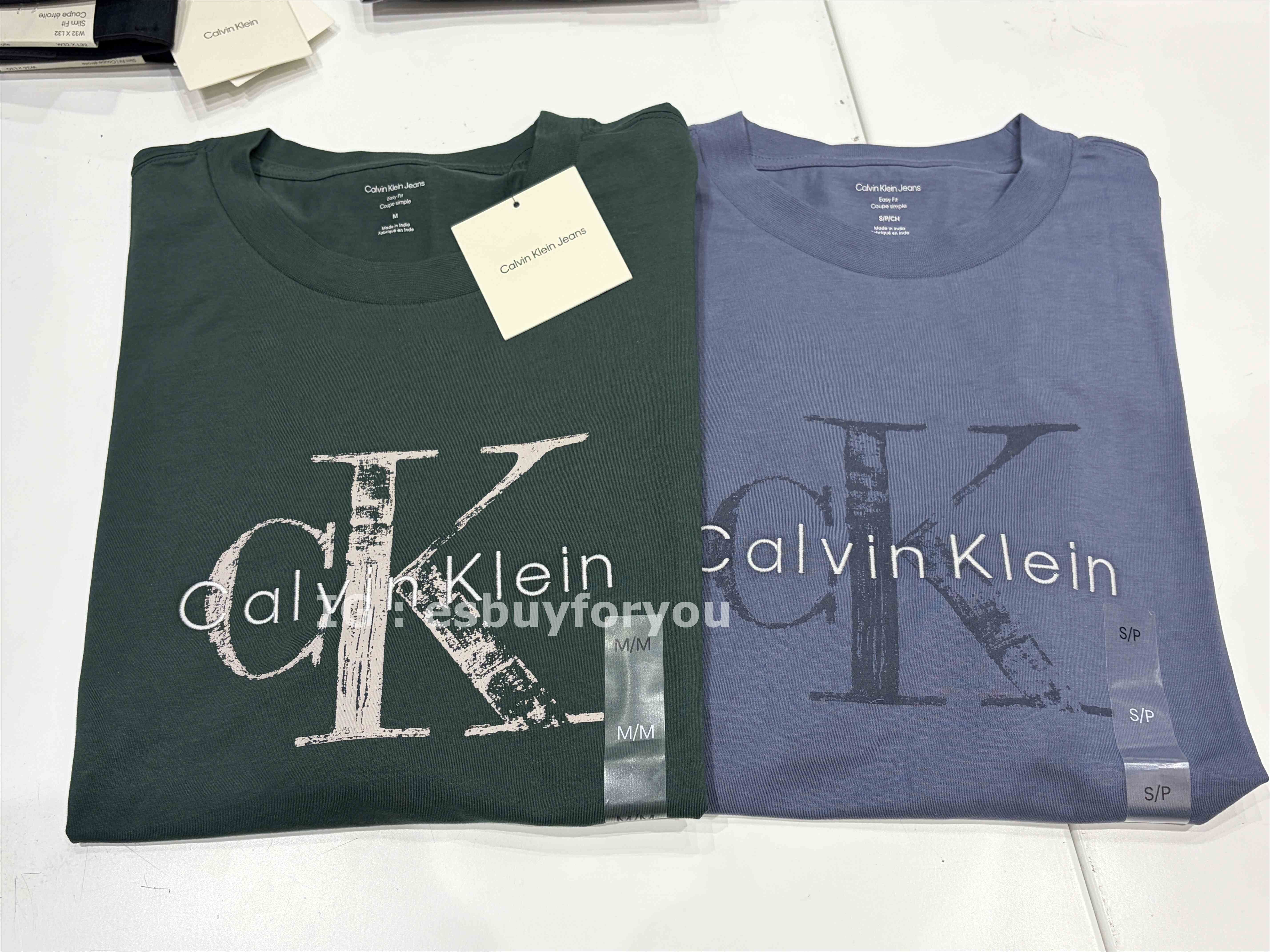 CK 男大人 仿舊 刺繡字樣 短TEE (2色)