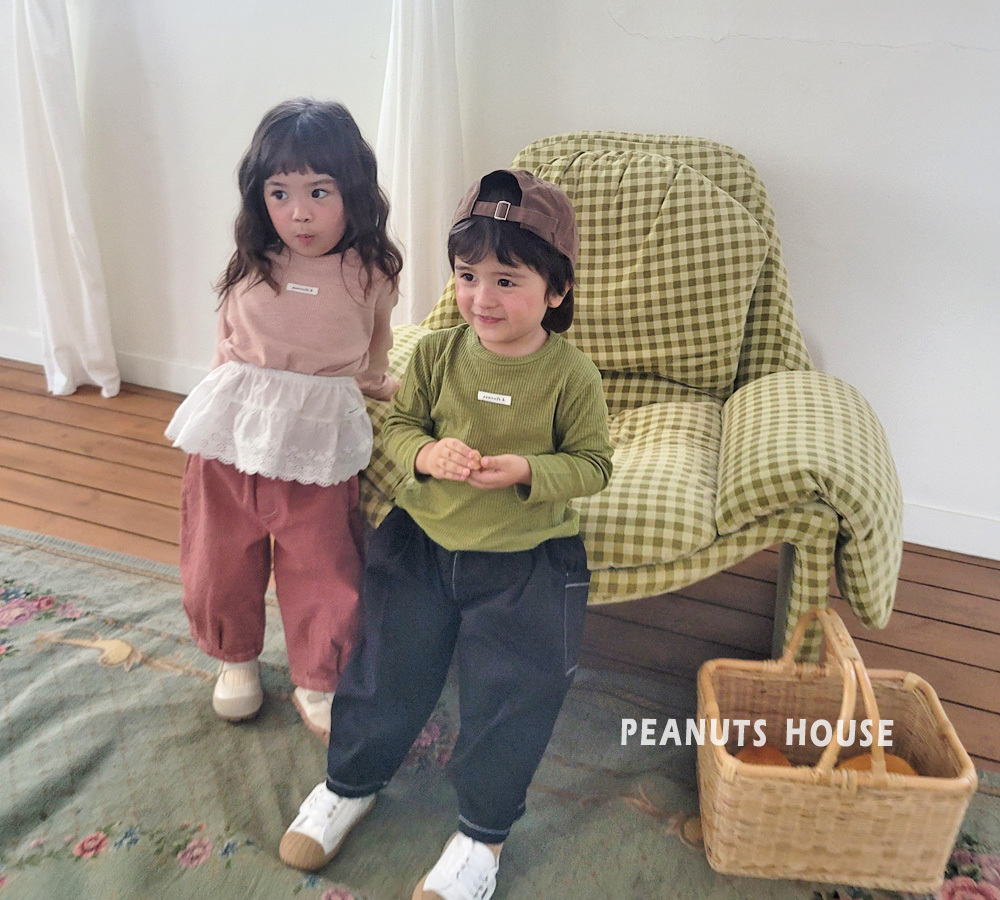 正韓秋PEANUTS 四色布標日常上衣