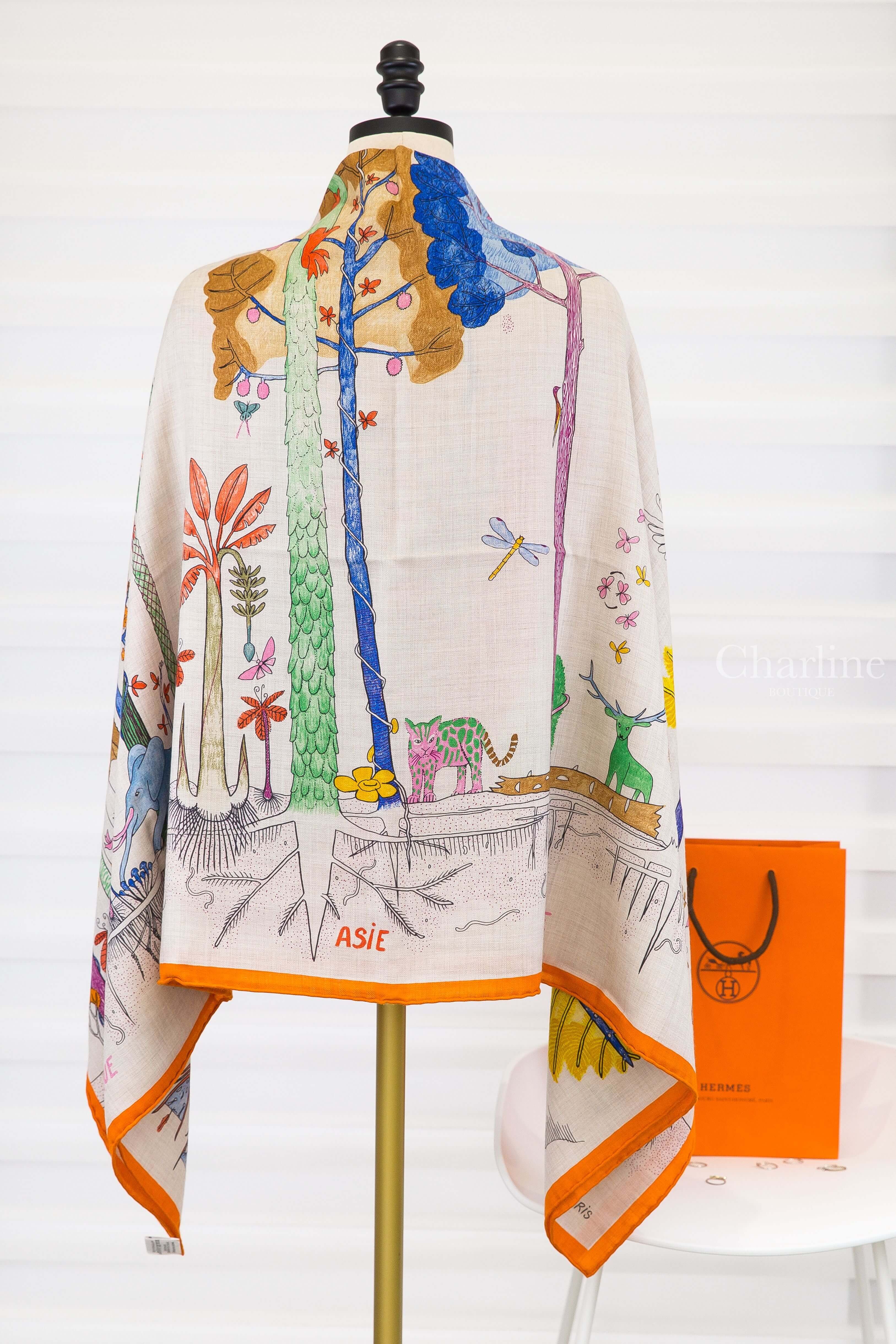 Hermès Cinq Forêts Primaires 140 Francis Hallé 原始森林植物與動物圖案展示