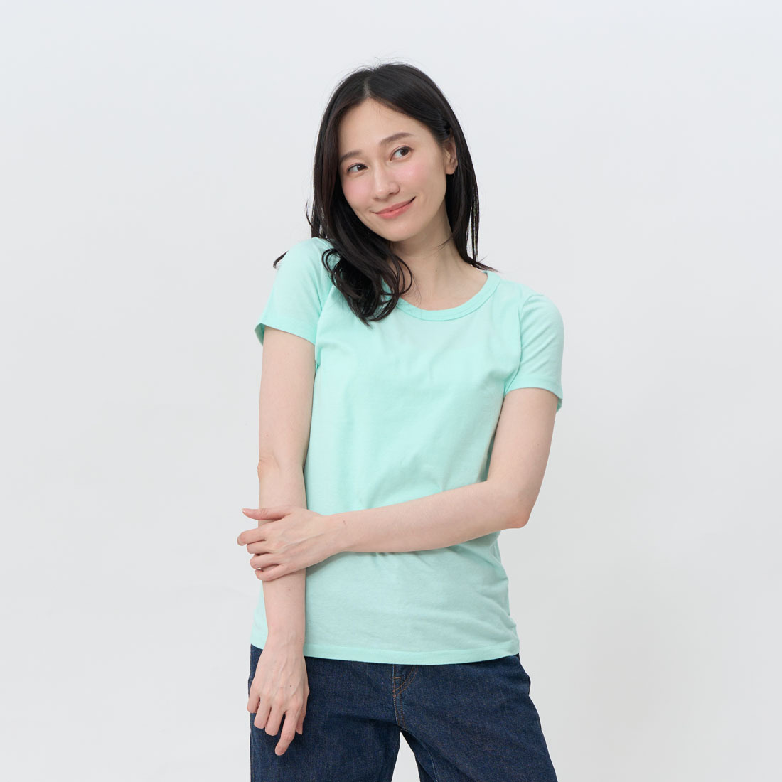 簡單 圓領 素面 蜜桃棉 女T 水綠