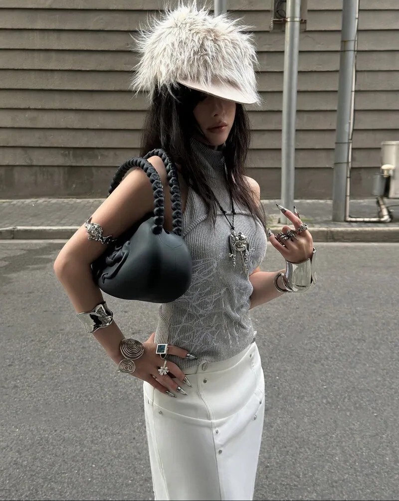 <快速出貨>BUNNYHILL RUE TANKTOP 高領 削肩 坦克 背心