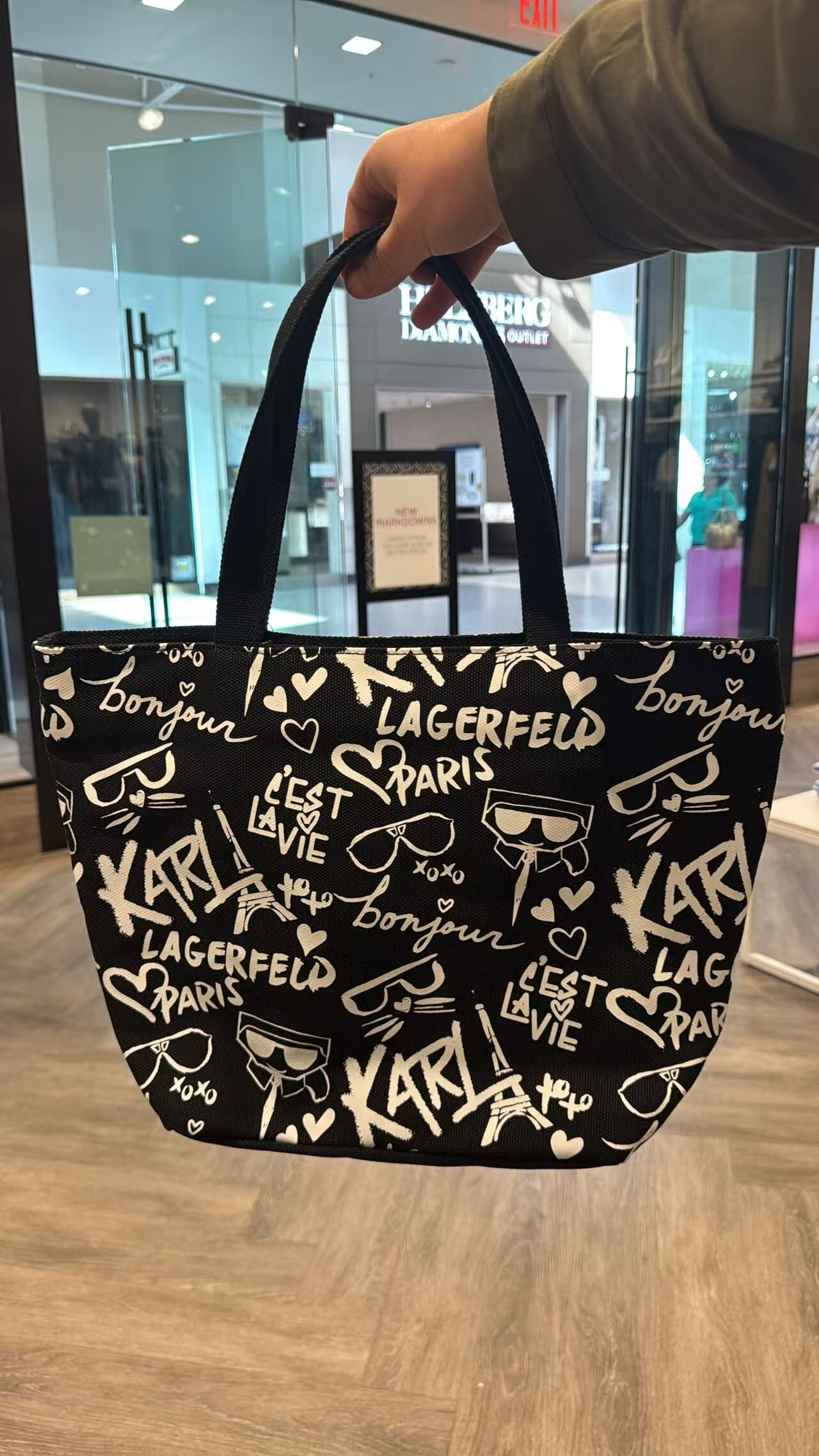【預購】Karl Lagerfeld H0819104 Cannes Karl 手提托特包 (黑色)