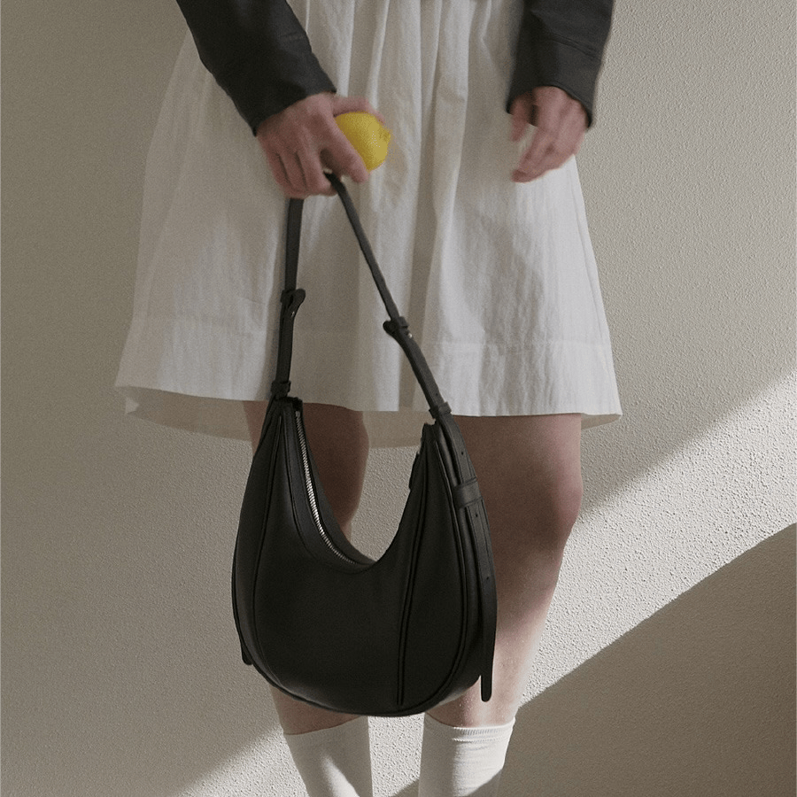 \官方最低價!!/ 飛韓國~$2000!! 入code再減-$100😱✨ Folnua｜OVAL BAG [2 colors] F1