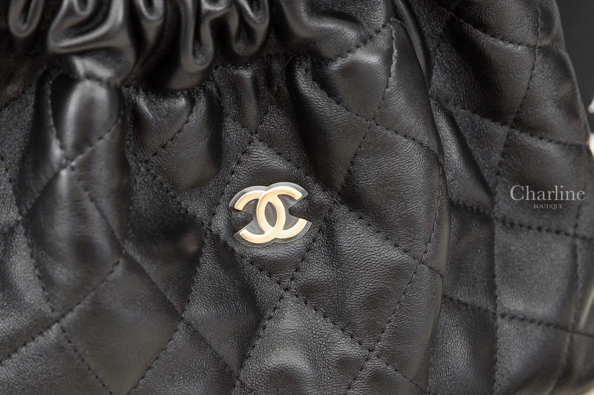 Chanel Clutch With Leather Strap 黑色金CC黑CC圓牌/金色鑰匙圈小羊皮菱格紋酒紅內裡大型束口肩背手拿包