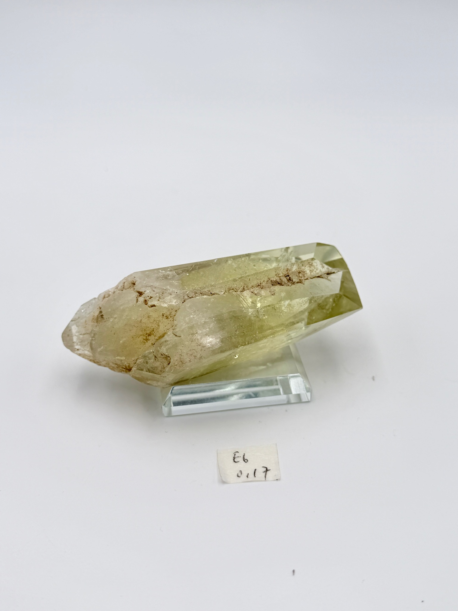 DQ006 E6 黃晶0.17kg
