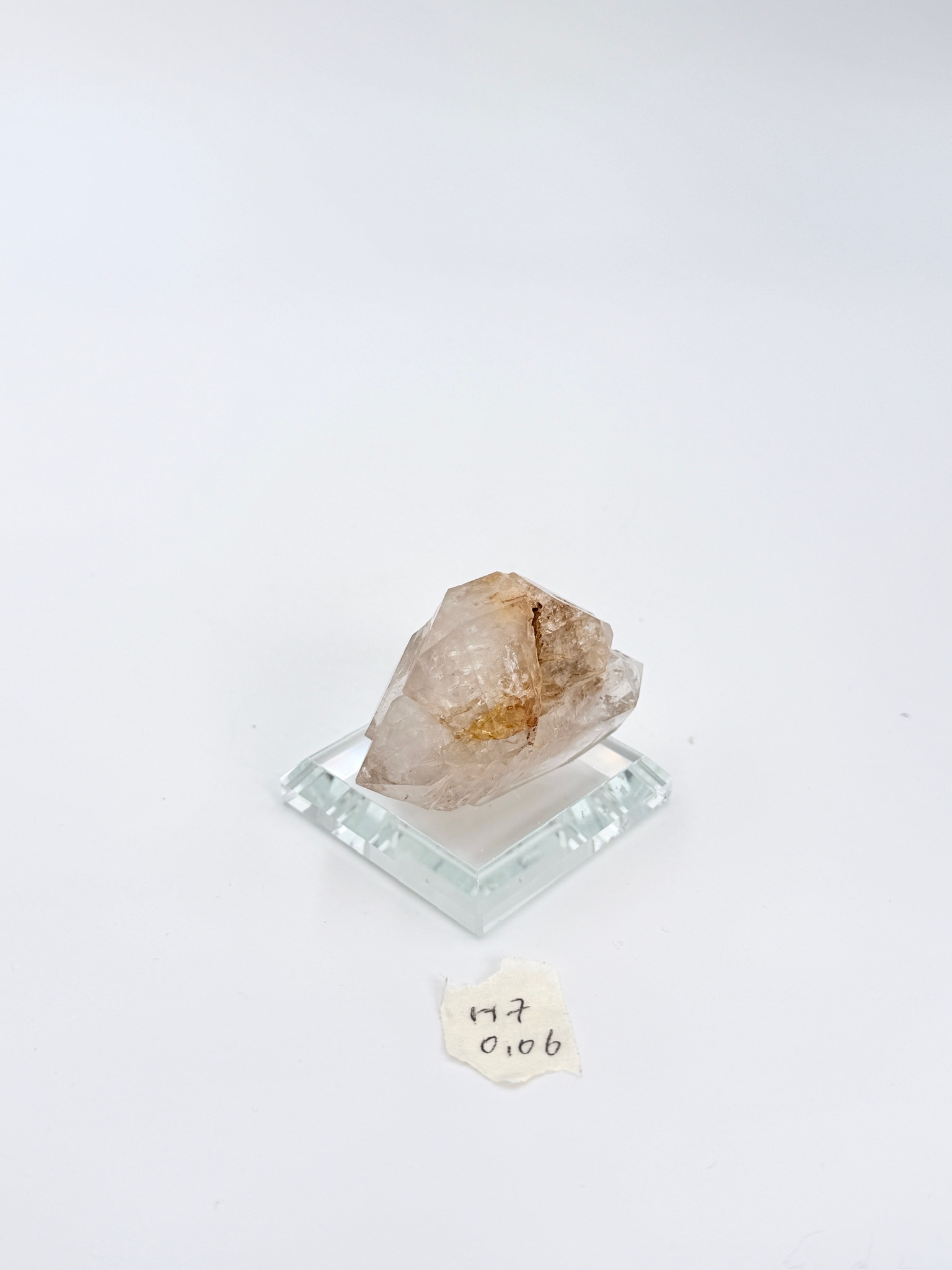 DQ022 H7 骨幹水晶0.06kg