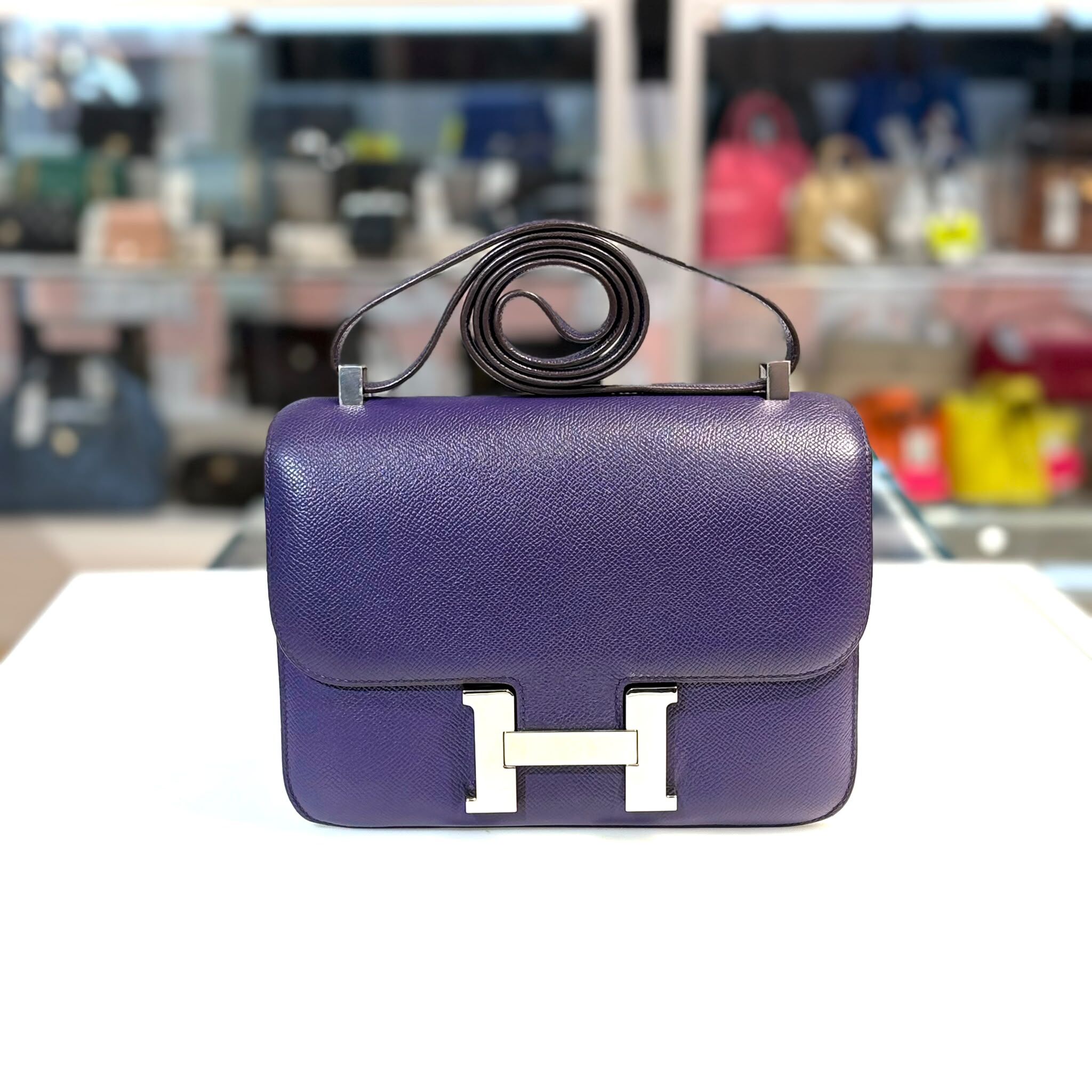 95%NEW二手HERMES CONSTANCE 24 EPSOM, 框N刻, IRIS PHW,鳶尾花紫,銀扣 #C24 #康康包 #香榭站正品