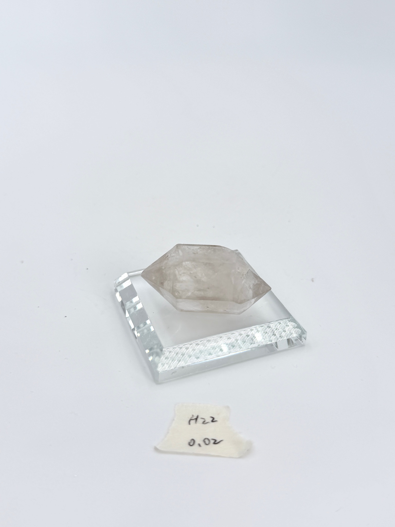 DQ037 H22 骨幹水晶0.02kg