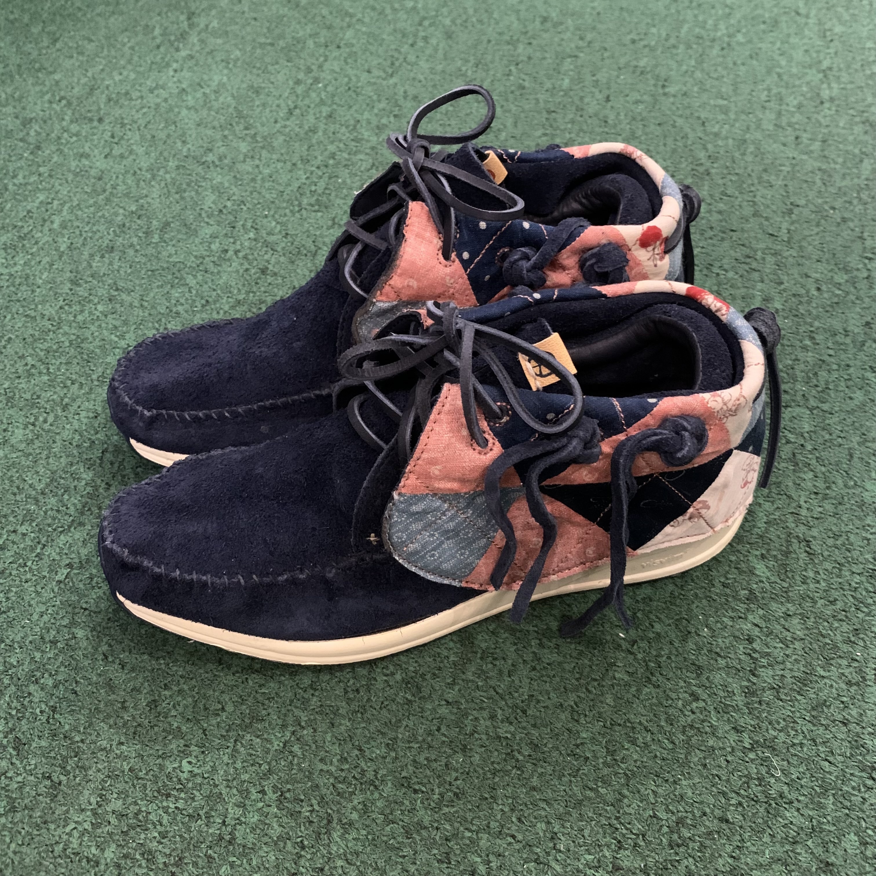 HB SHOP DISPLAY SALE: VISVIM GEO PATCHWORK FBT SHOES *NO SHOES BOX - NAVY SIZE 8 IN STOCK NOW (現貨發售中)