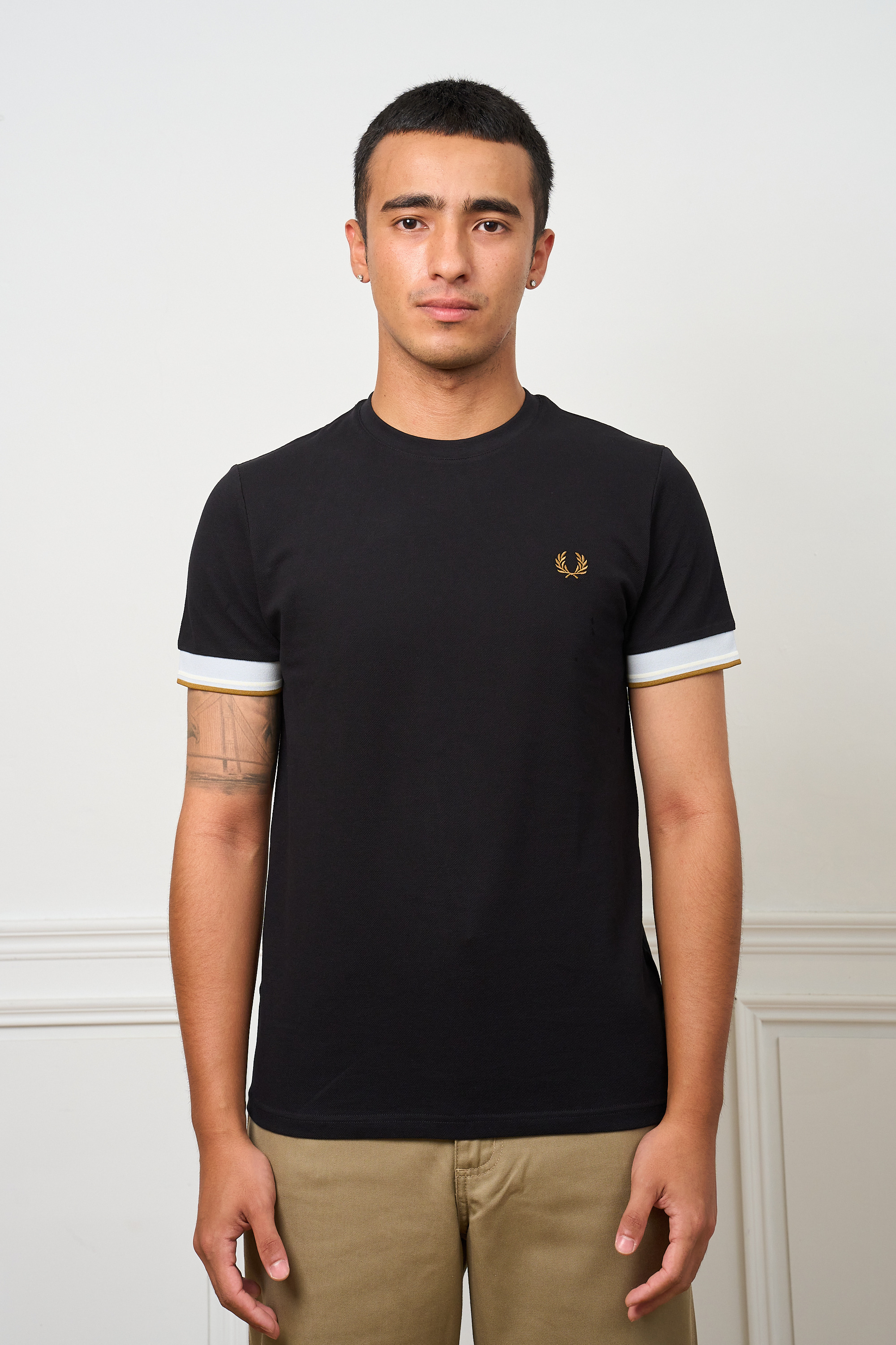 FRED PERRY 雙飾邊針織網眼圓領衫TWIN TIPPED CUFF T-SHIRT【M2396】
