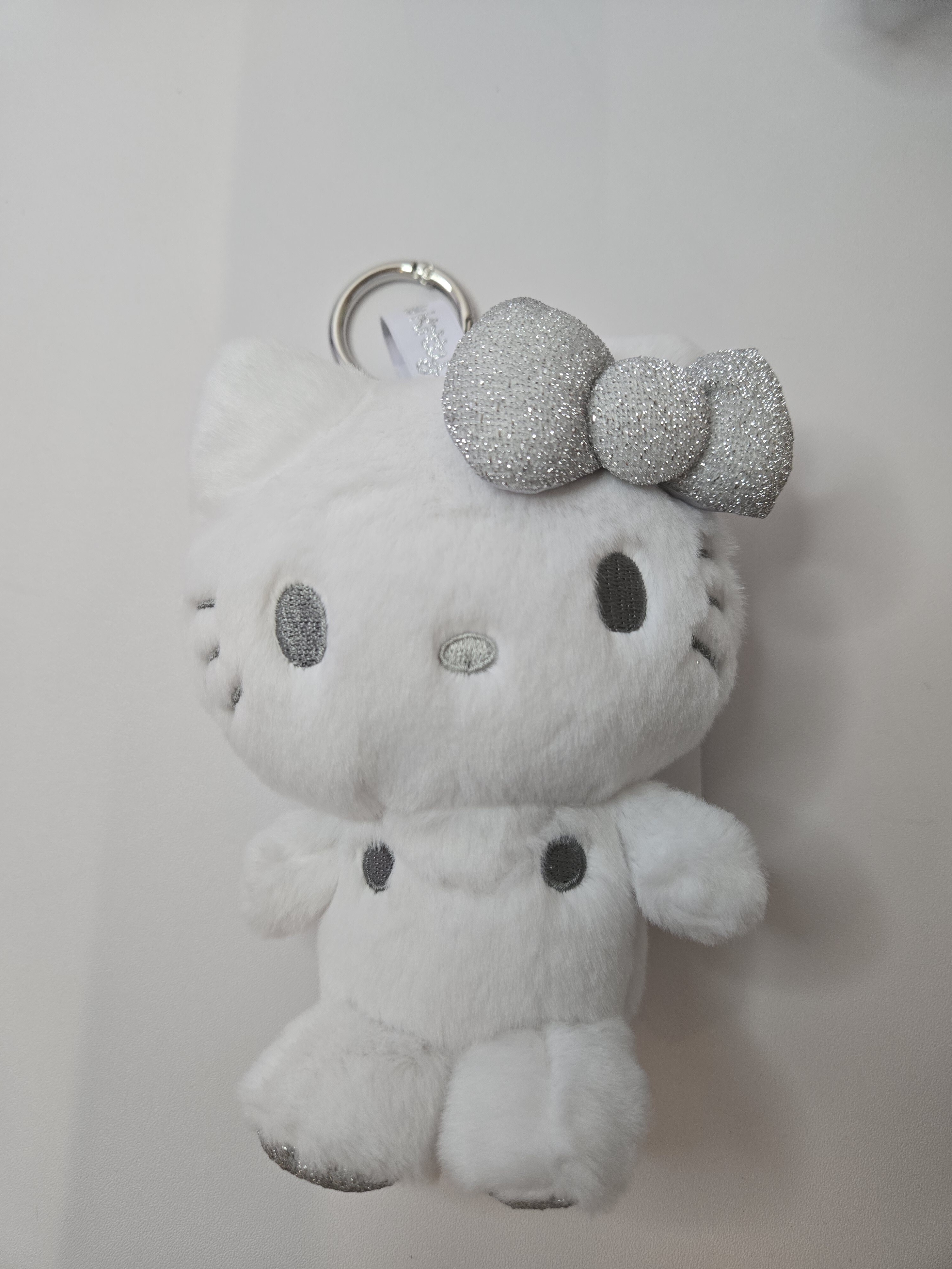 ハローキティ ふわふわグリッター