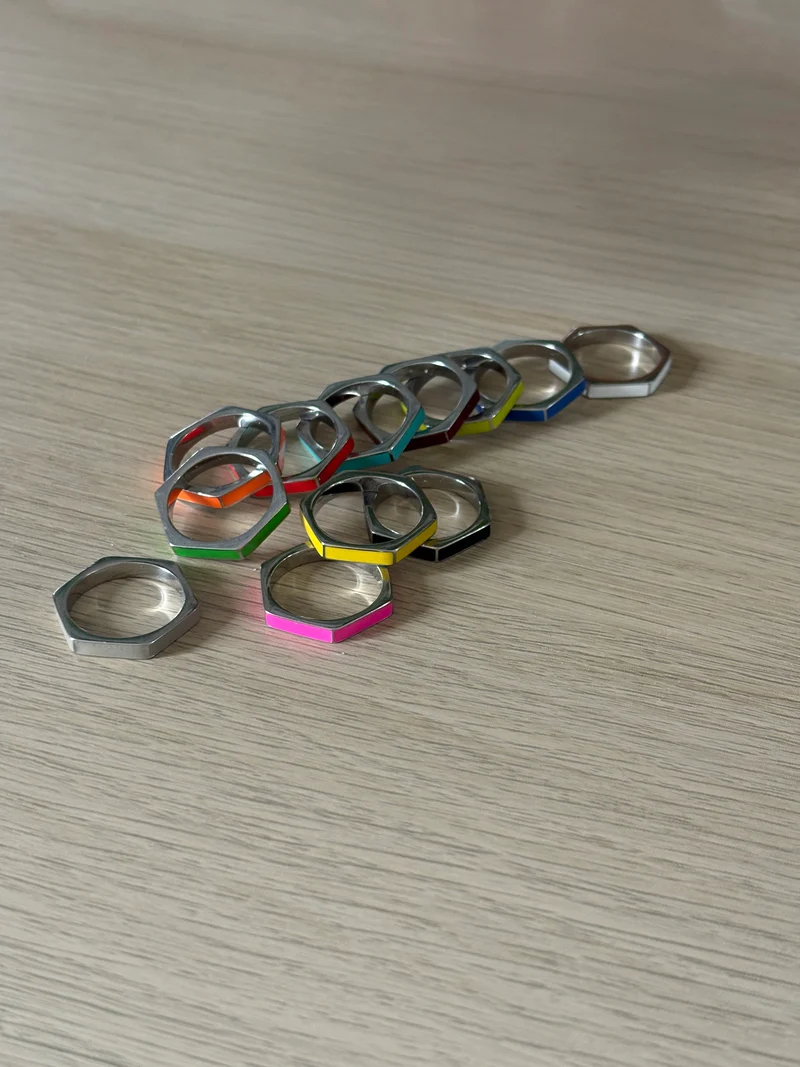CIBILI RINGS DIFFERENT COLOR (US9) - RANDOM