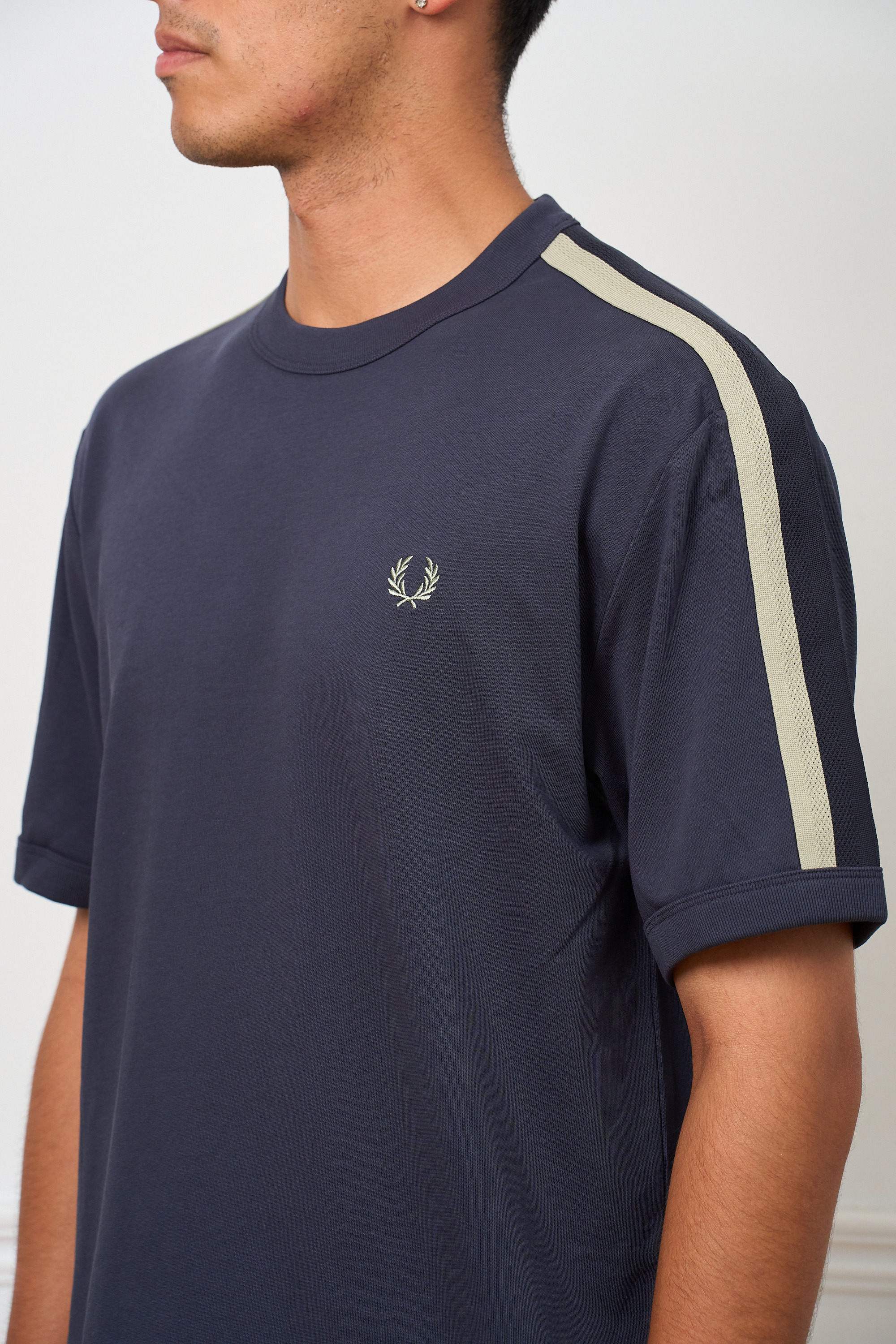 FRED PERRY 雙色網眼織帶圓領衫TWO TONE MESH TAPE T-SHIRT 【M3486】