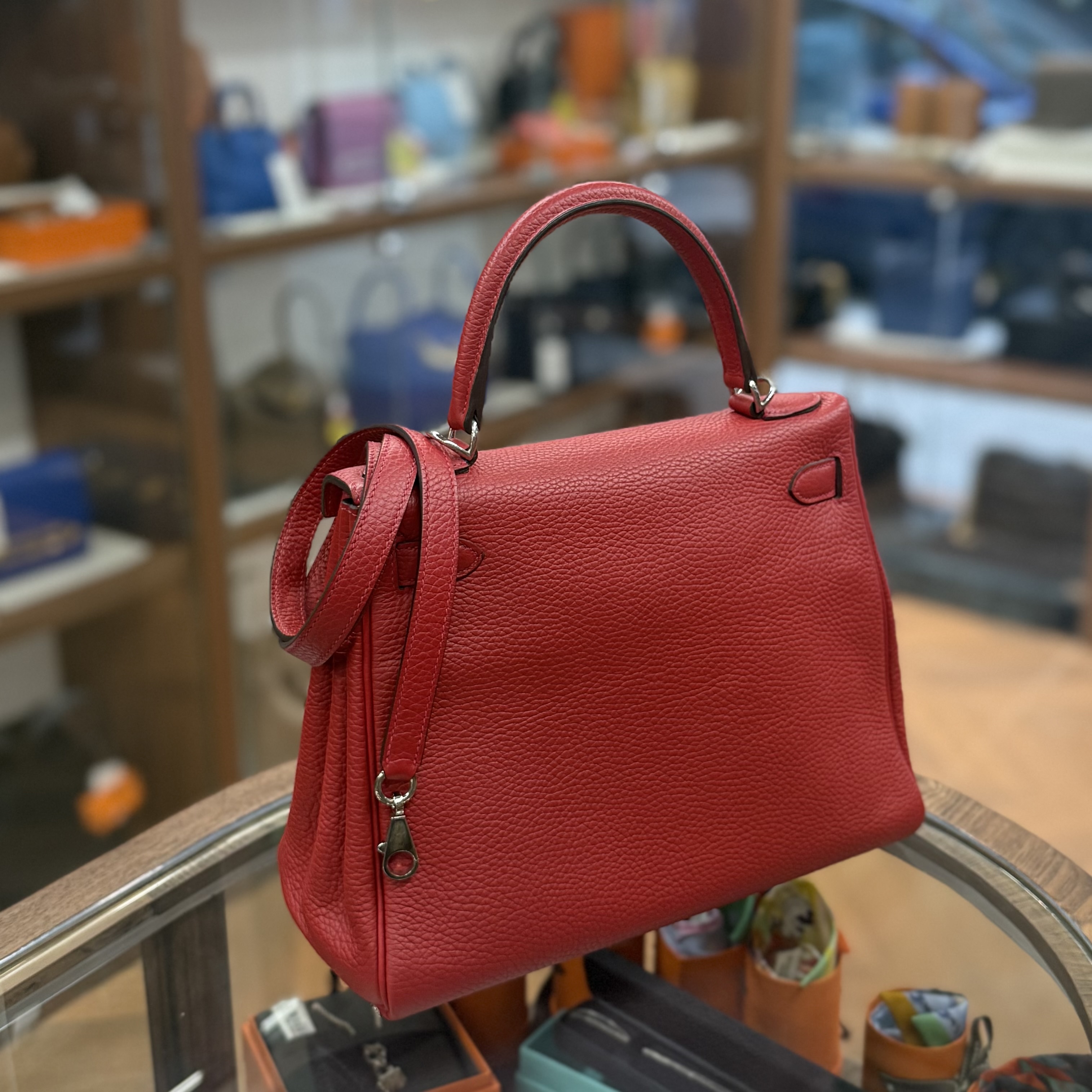 95NEW USED HERMES KELLY 28 ROUGE CASAQUE TOGO 紅色金扣 #K28 #愛馬仕凱莉 口 R