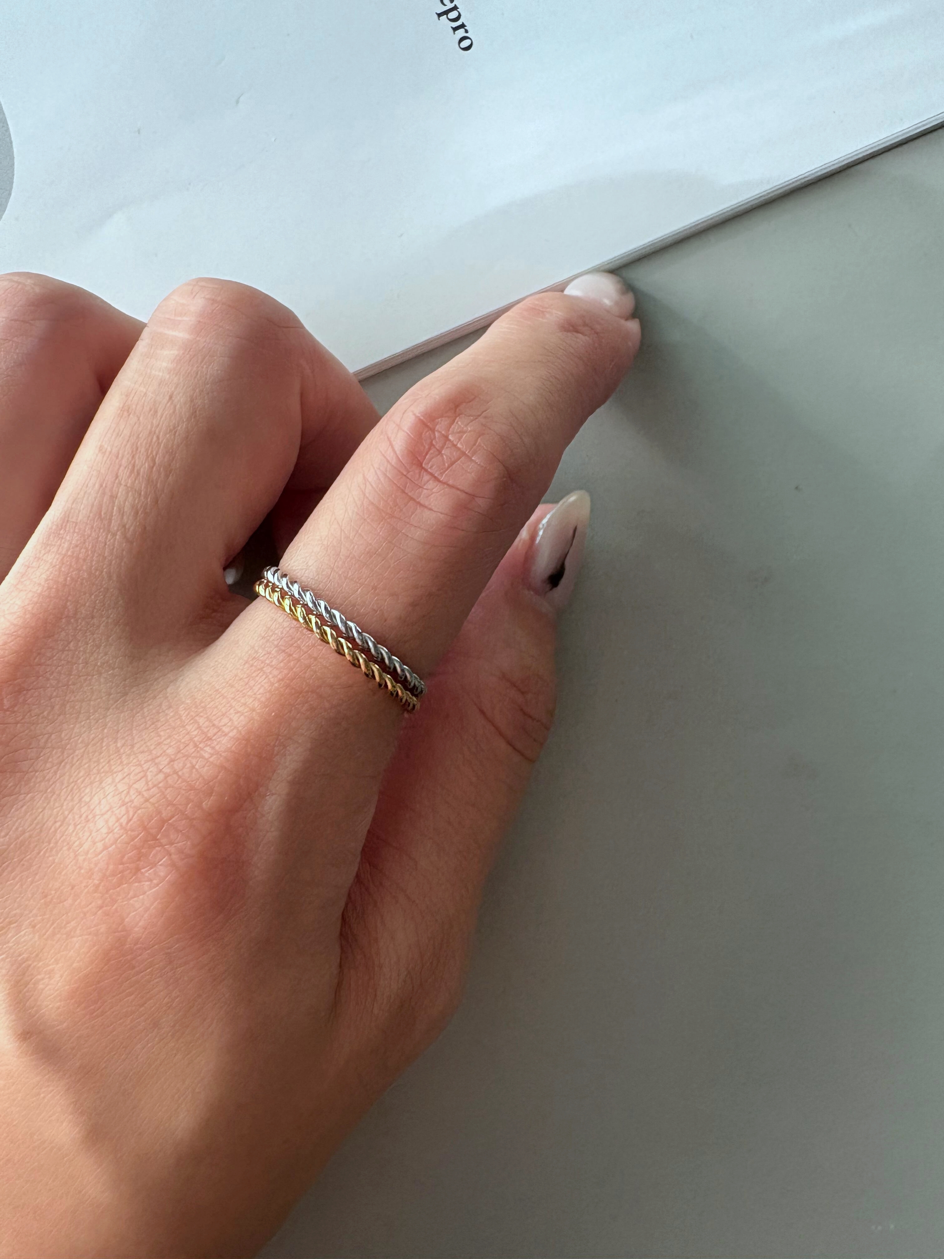 spiral twist ring