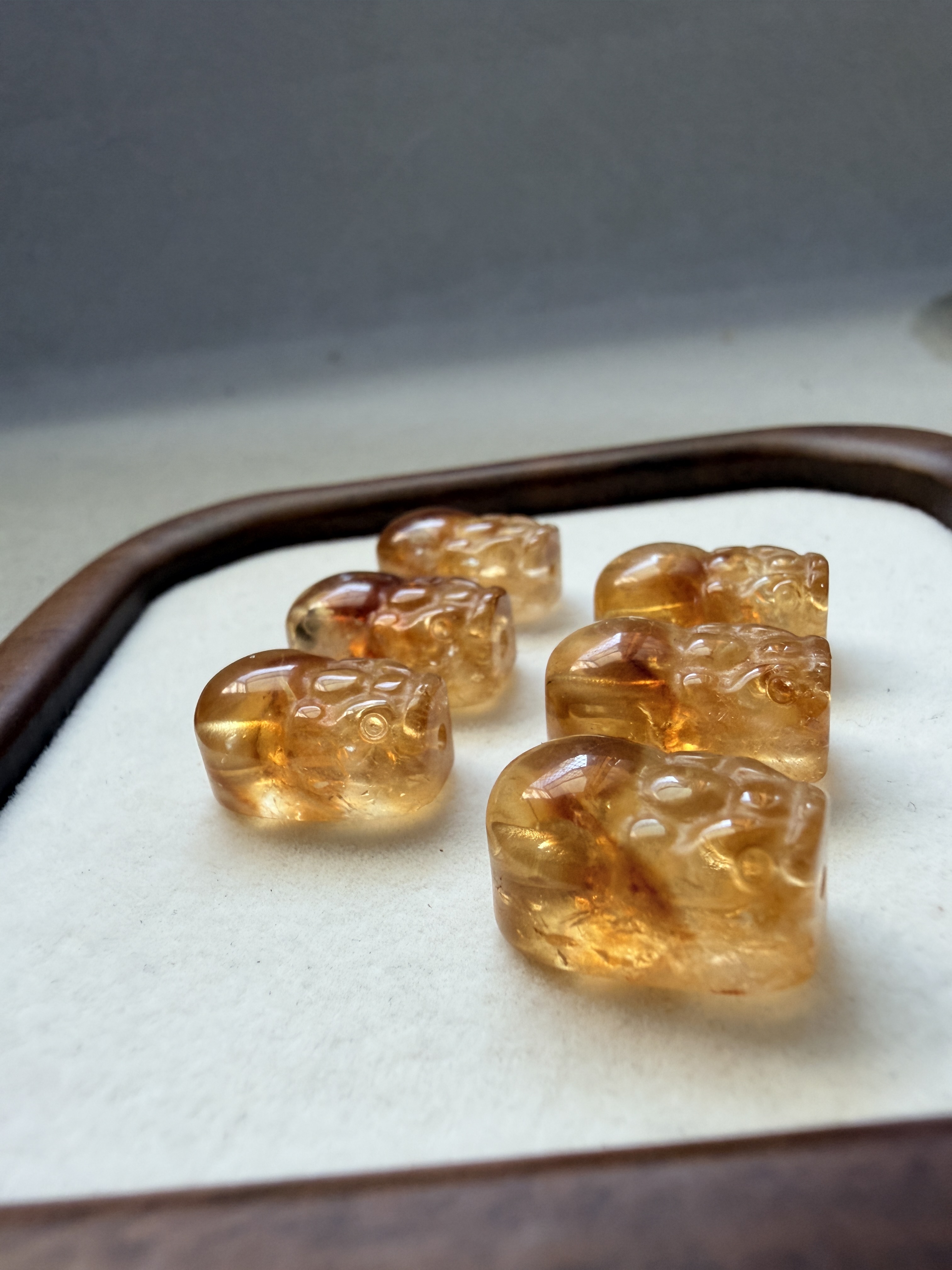 黃塔晶