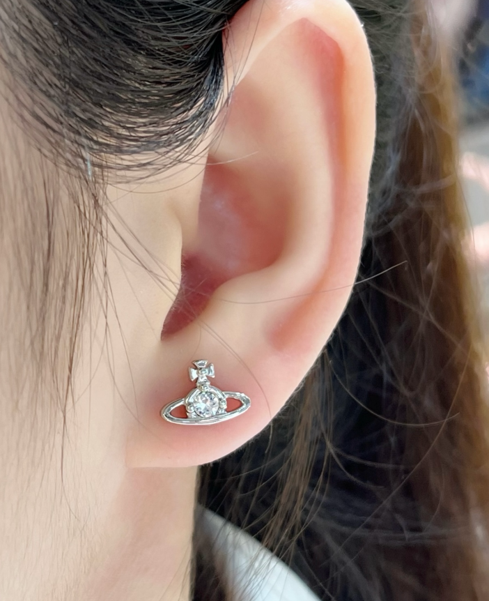 LYS02321 Vivienne Westwood Nano 星球耳環