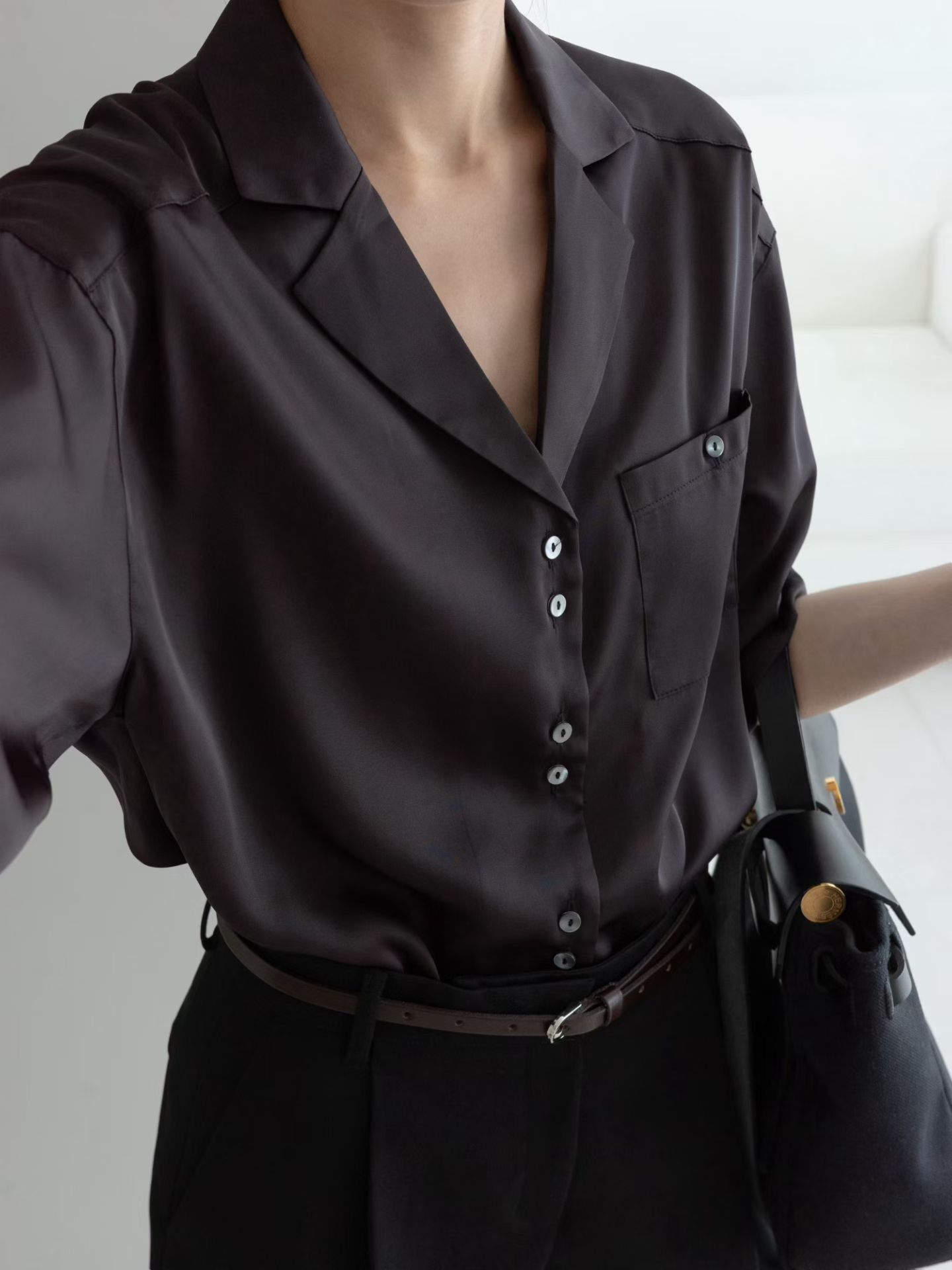 AB2689 Open Collar SH