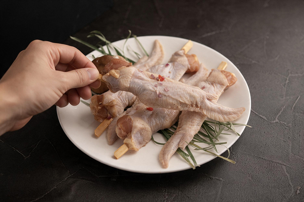 ★ 高品質台灣肉雞 ★ 紐奧良口味 微微麻辣 香氣十足 ★ 氣炸、煎、烤都美味