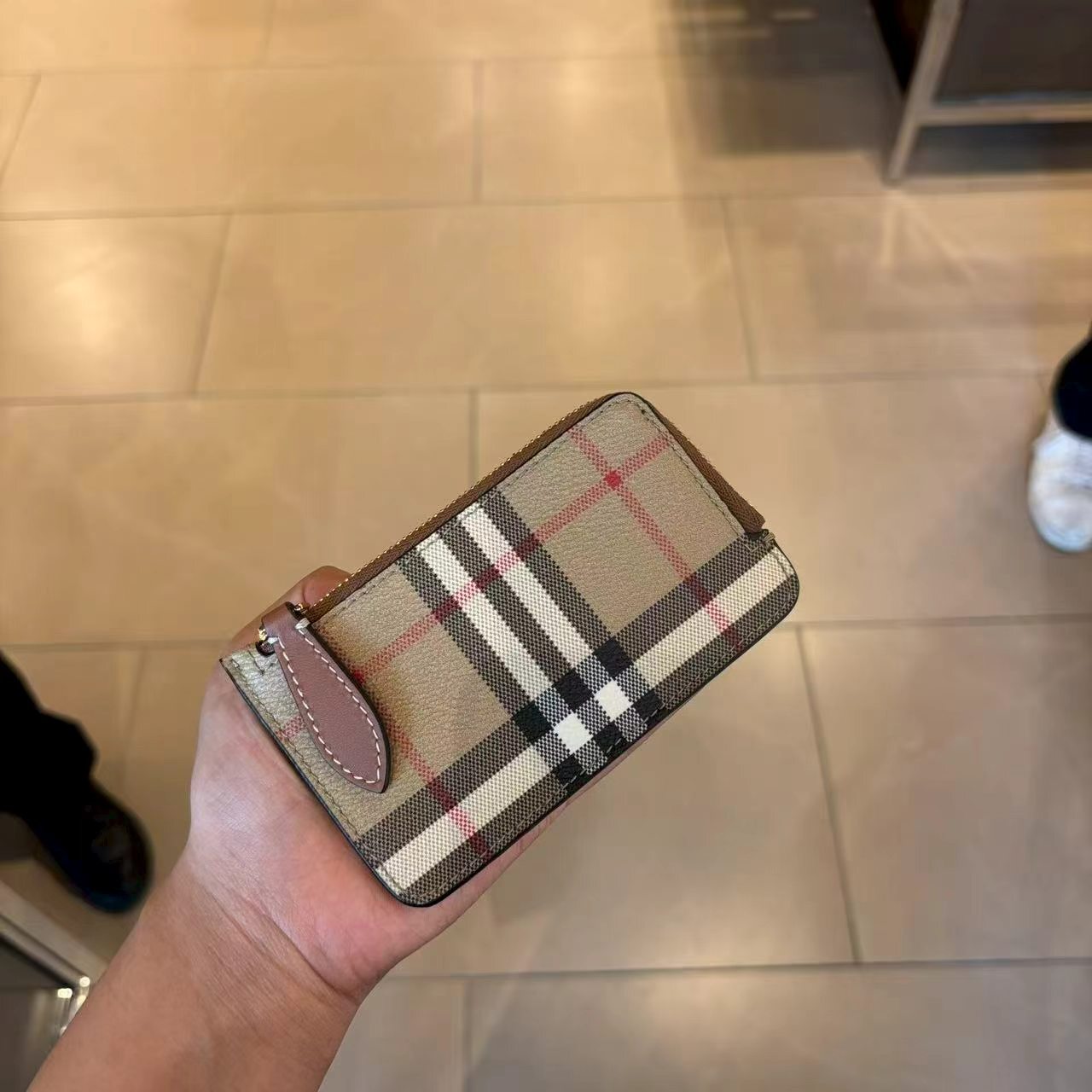 【預購】Burberry H082110 Somerset 經典格紋拼接卡包