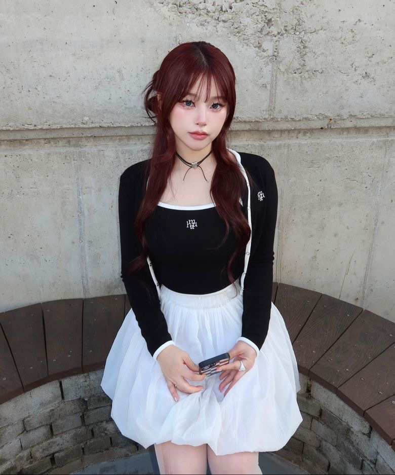 【8/21 - 8/23 週末優惠】韓國代購 MuahMuah 撞色滾邊 背心 小外套 開襟衫 套裝 Set