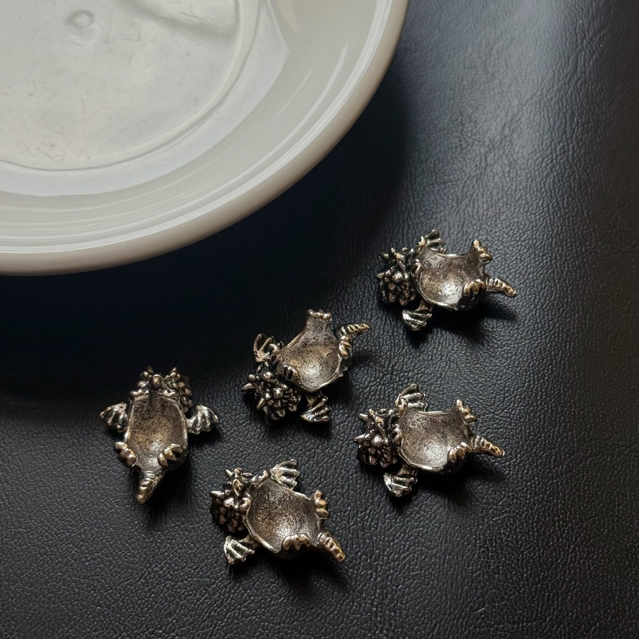 [原石] 小飛龍隔珠 適合8mm 水晶串珠材料