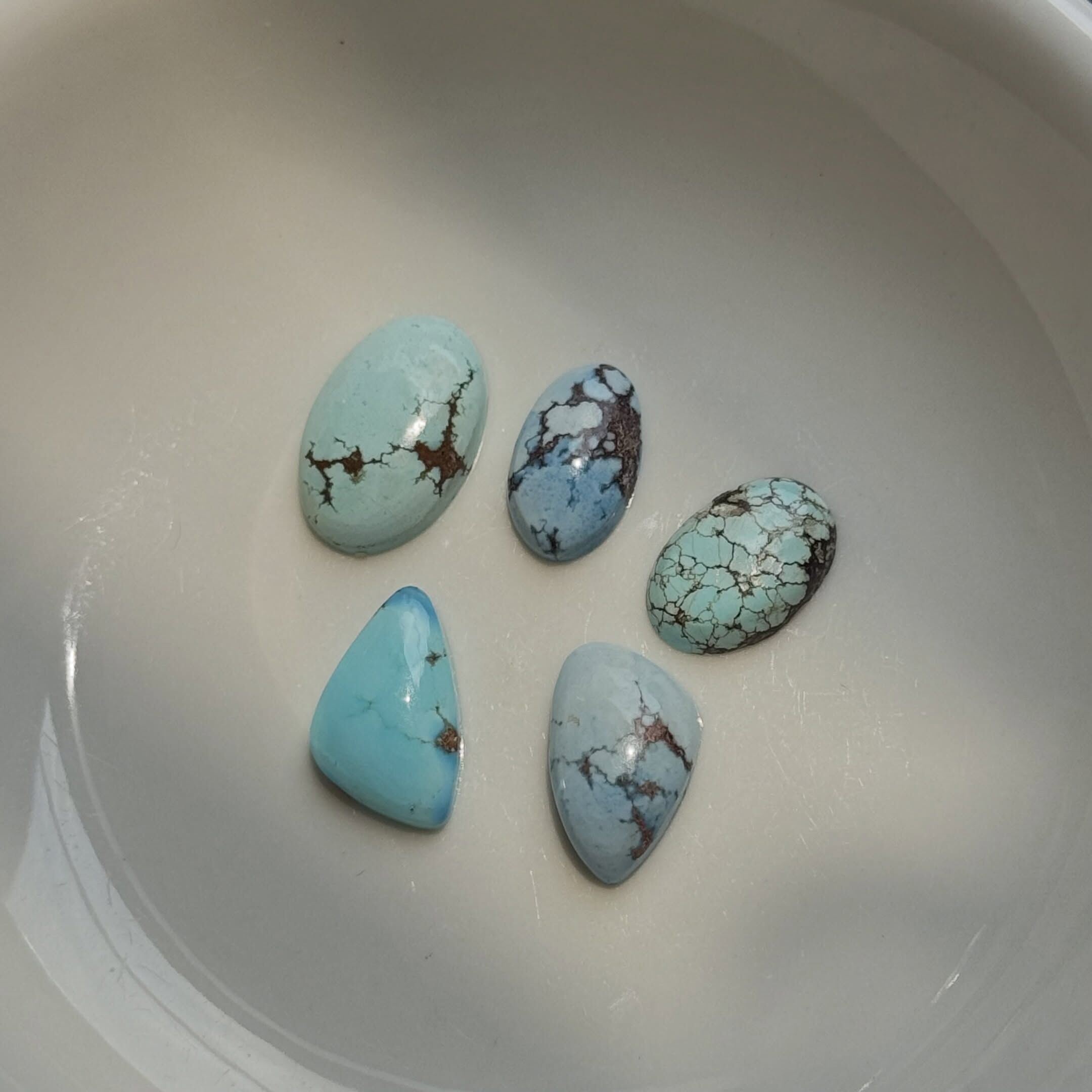 [原石] 哈薩克 金丘綠松石 Golden Hill Turquoise 水晶蛋面