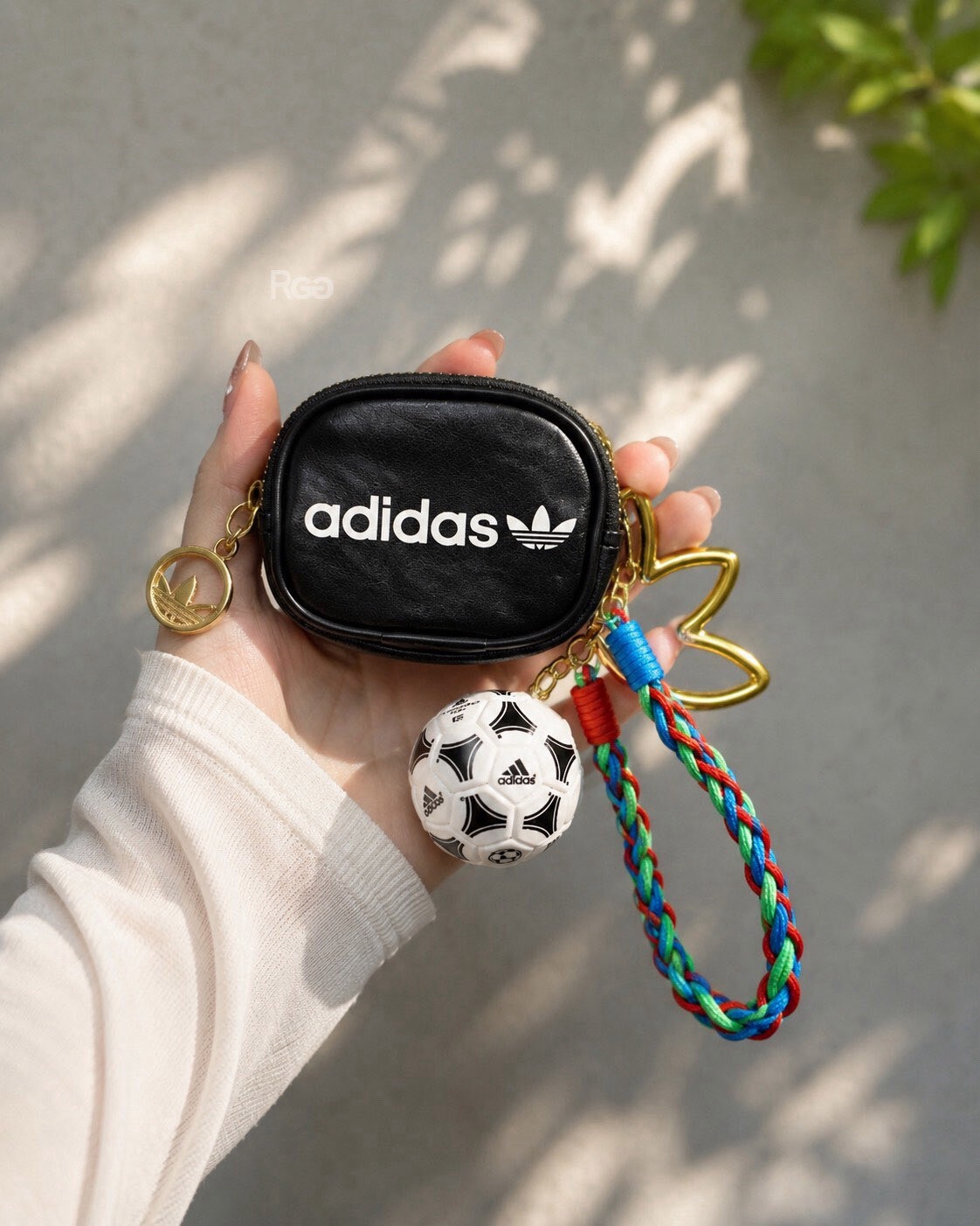 Adidas 世界盃足球 小包吊飾鑰匙圈 (KU8091)