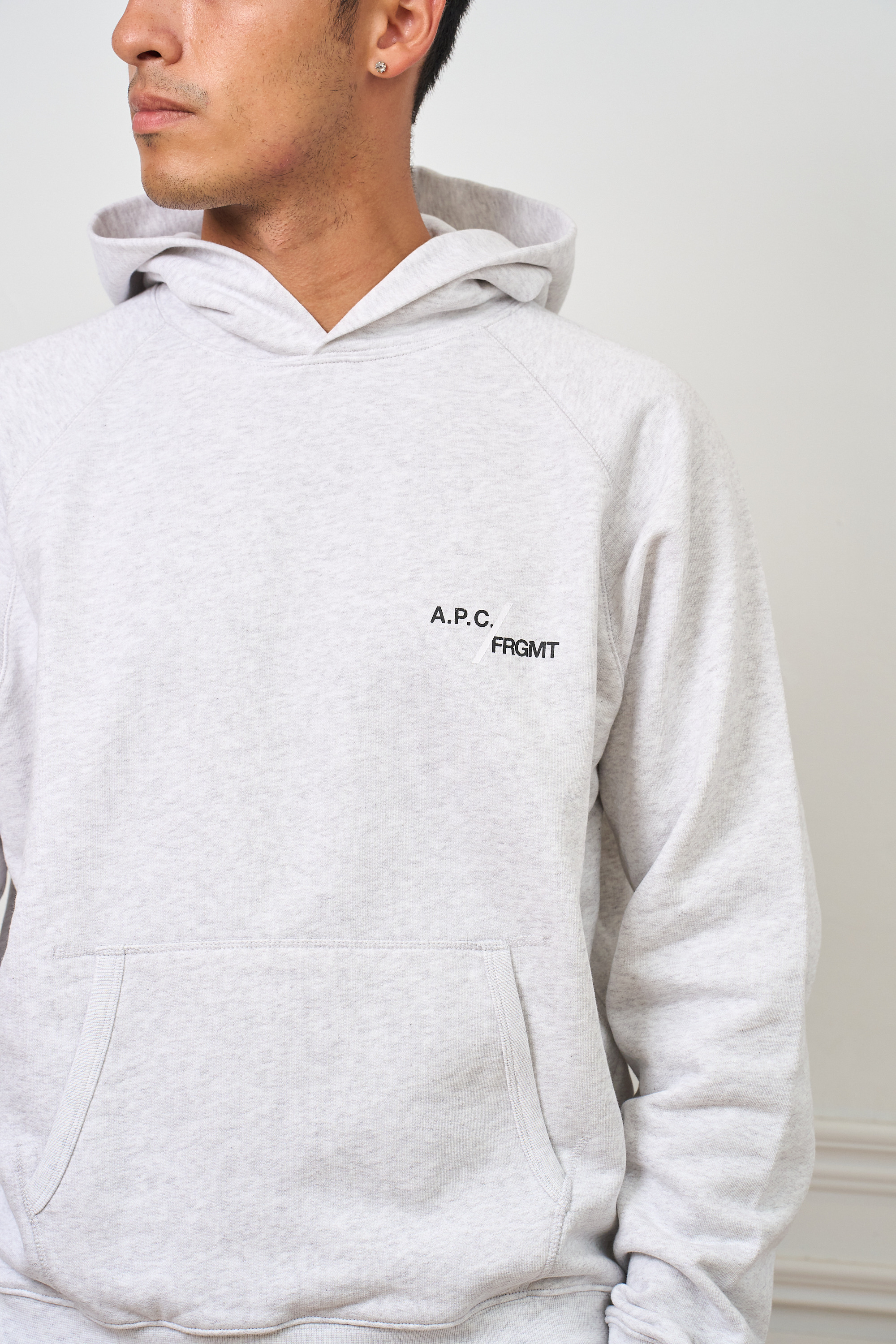 A.P.C. x Fragment 聯名款帽T【COHSKM37018PLA】