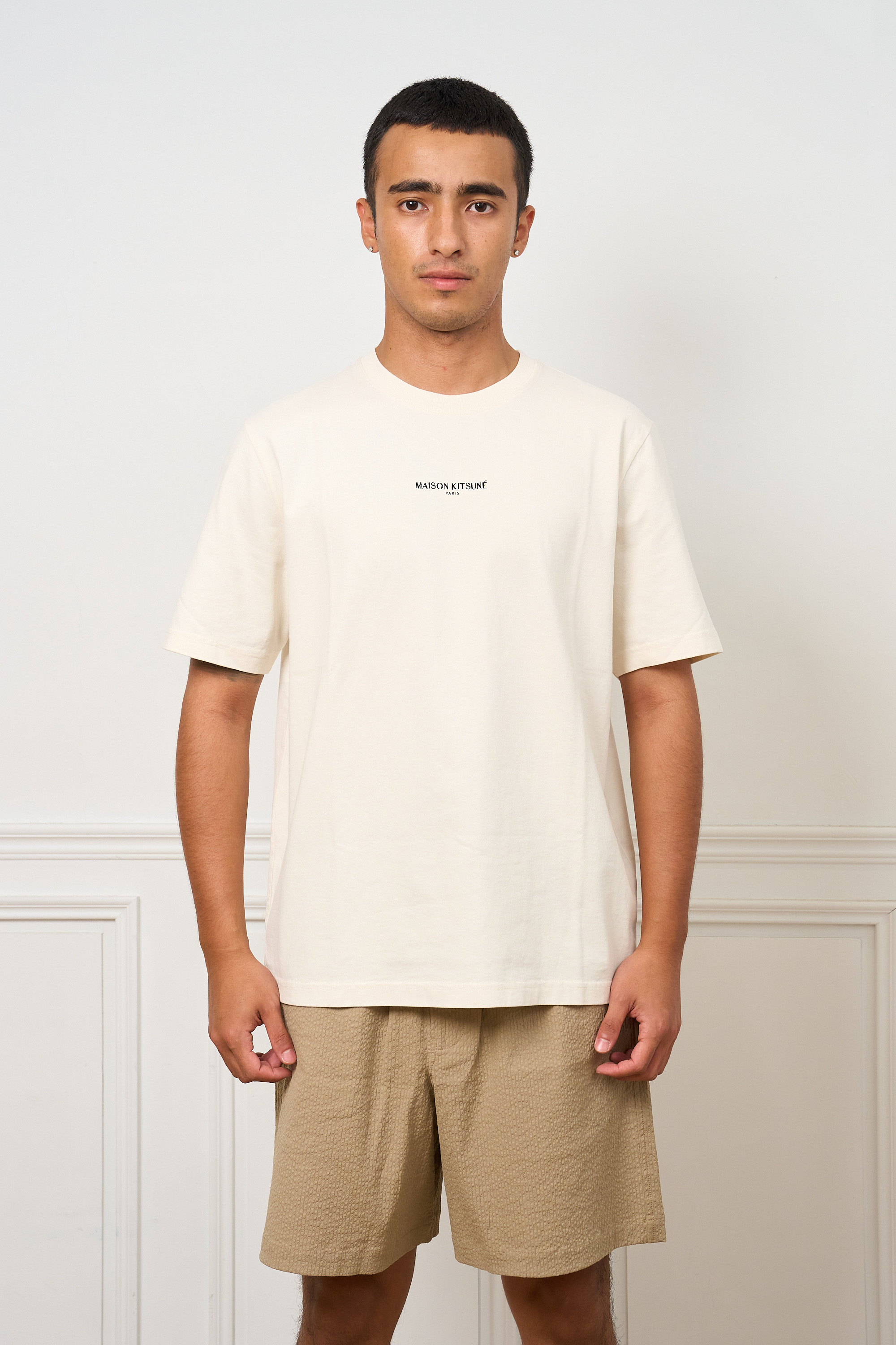 Maison Kitsuné Paris Comfort Tee胸前刺繡字樣短袖【QM00100KJ70250063/QM00100KJ7025P199】