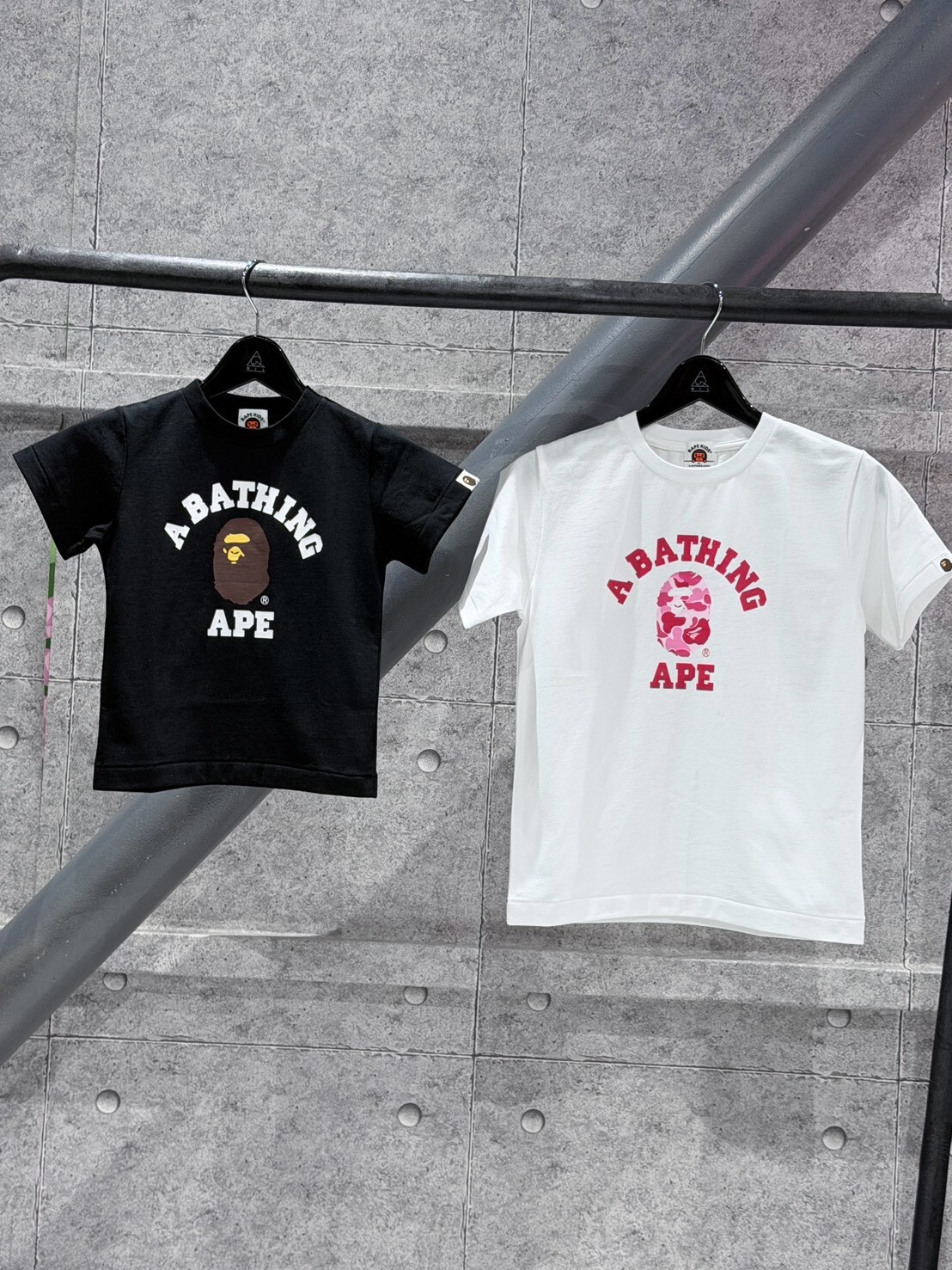 BAPE 經典猿人頭Logo 大童童裝 短袖 T Kids College Tee