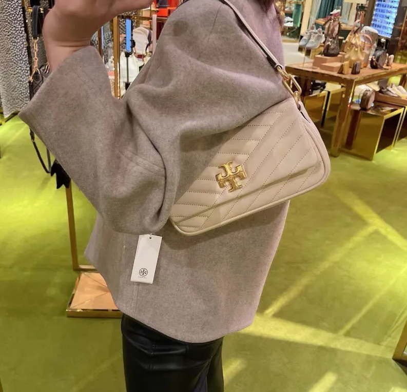 【預購】TORY BURCH S082009 Kira Chevron 翻蓋肩背袋