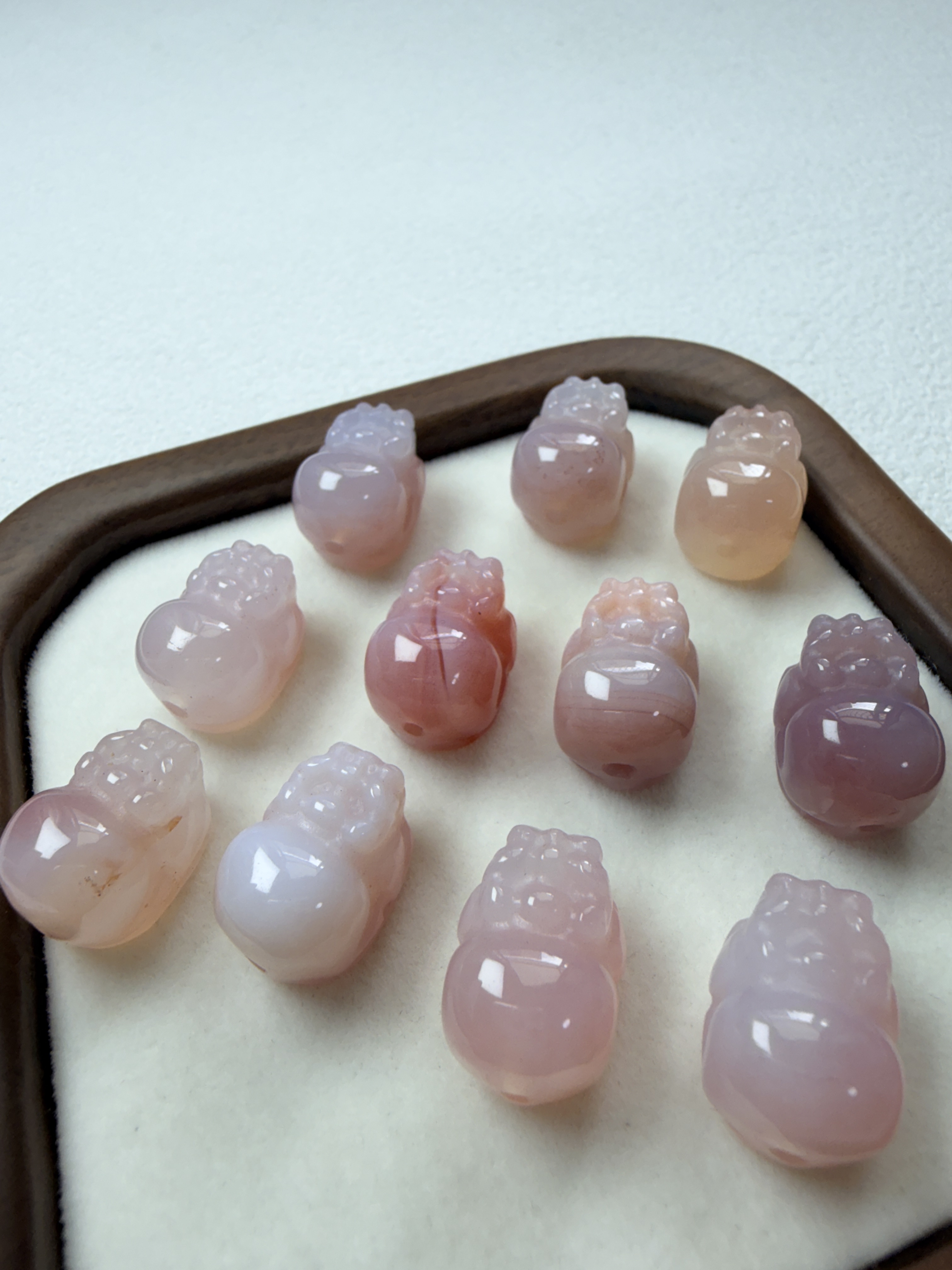 貔貅 緋紅瑪瑙 雕刻件 DIY通孔 ｜活力 守護 穩定