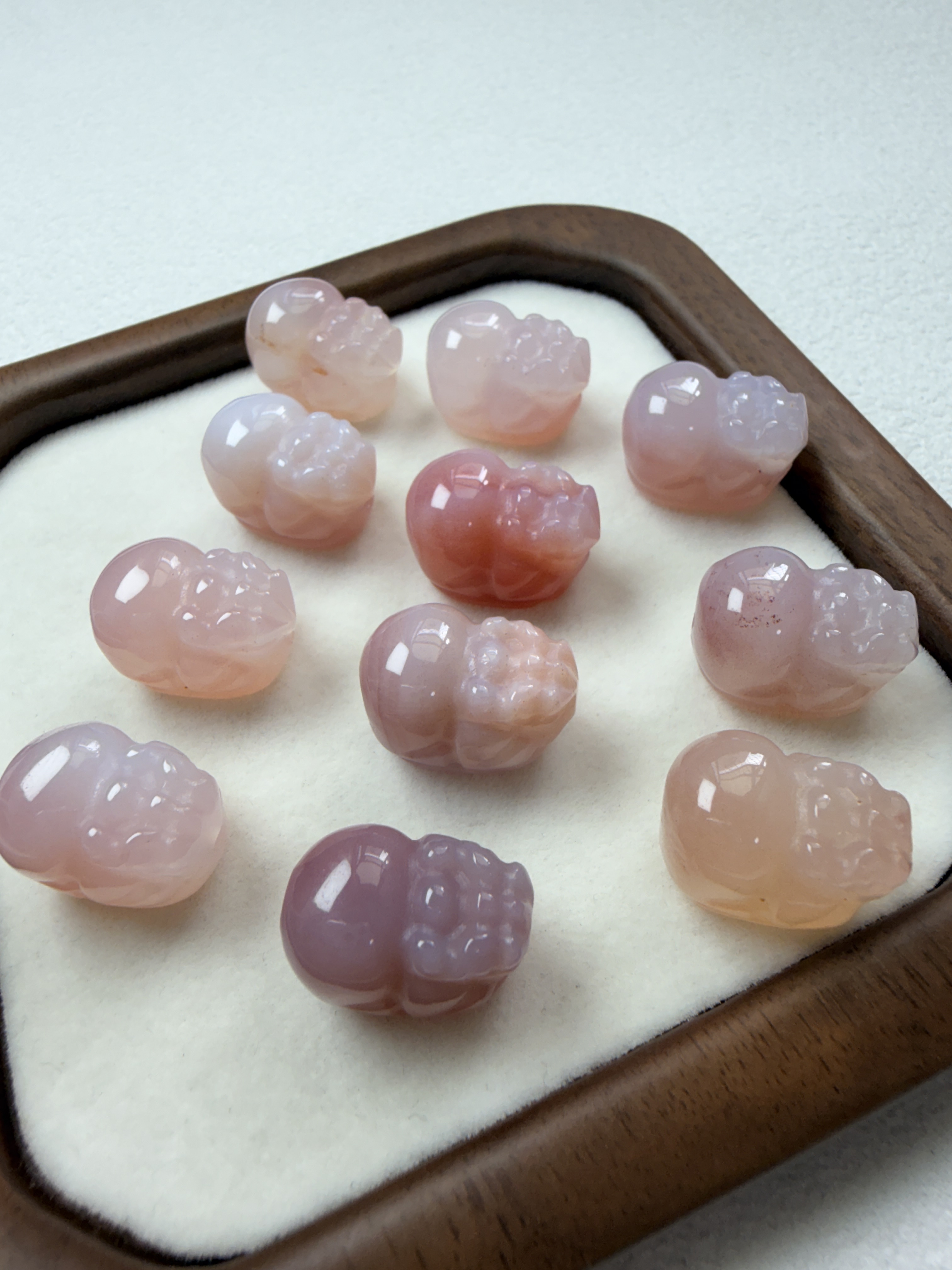 貔貅 緋紅瑪瑙 雕刻件 DIY通孔 ｜活力 守護 穩定