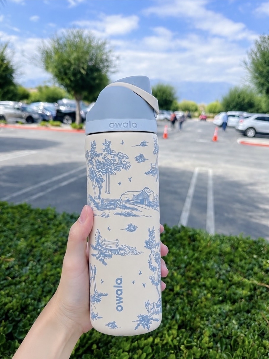(預購）美國Owala x UO聯名 FreeSip 24oz 32OZ 三色